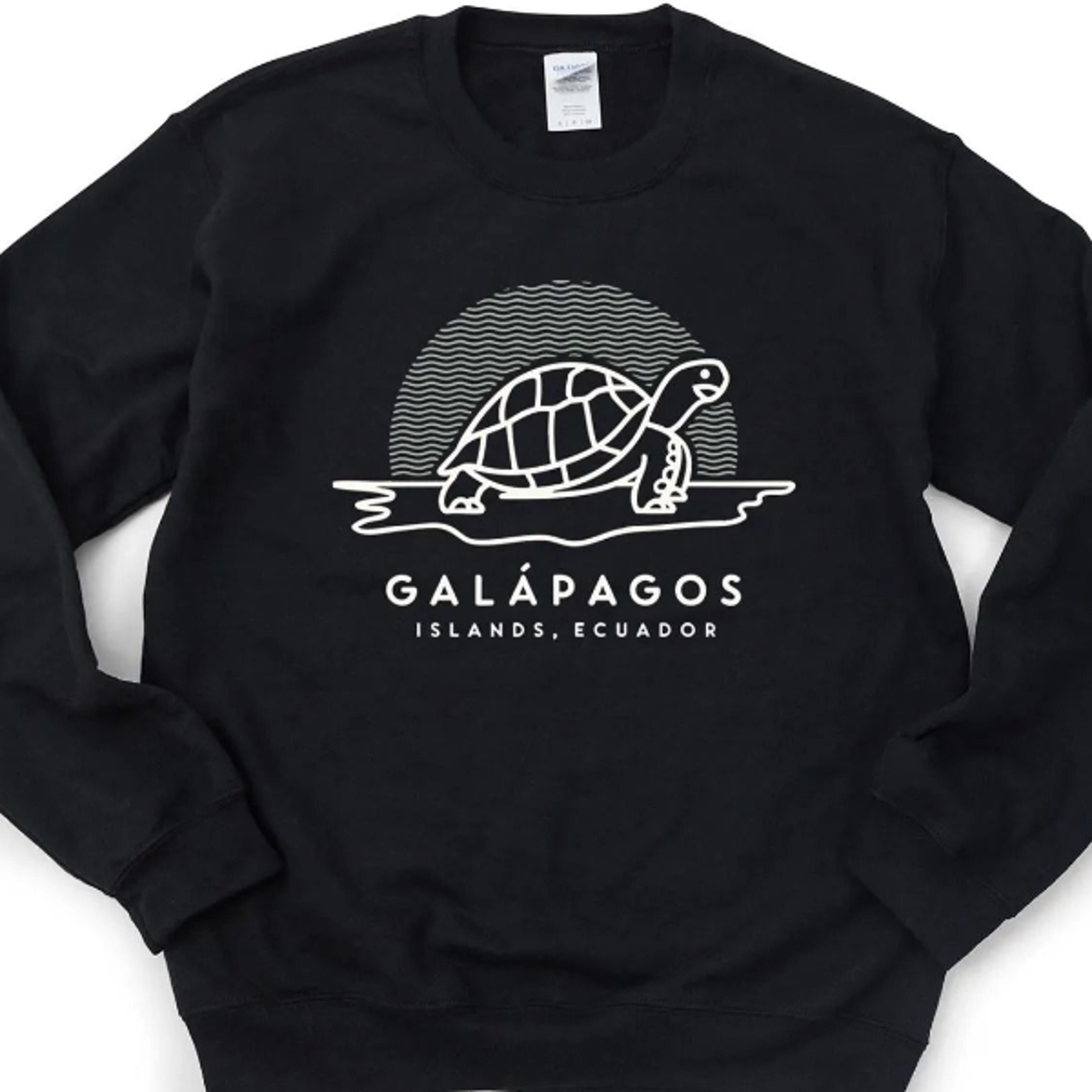 galapagos islands crewneck – ecuador wildlife nature sweatshirt