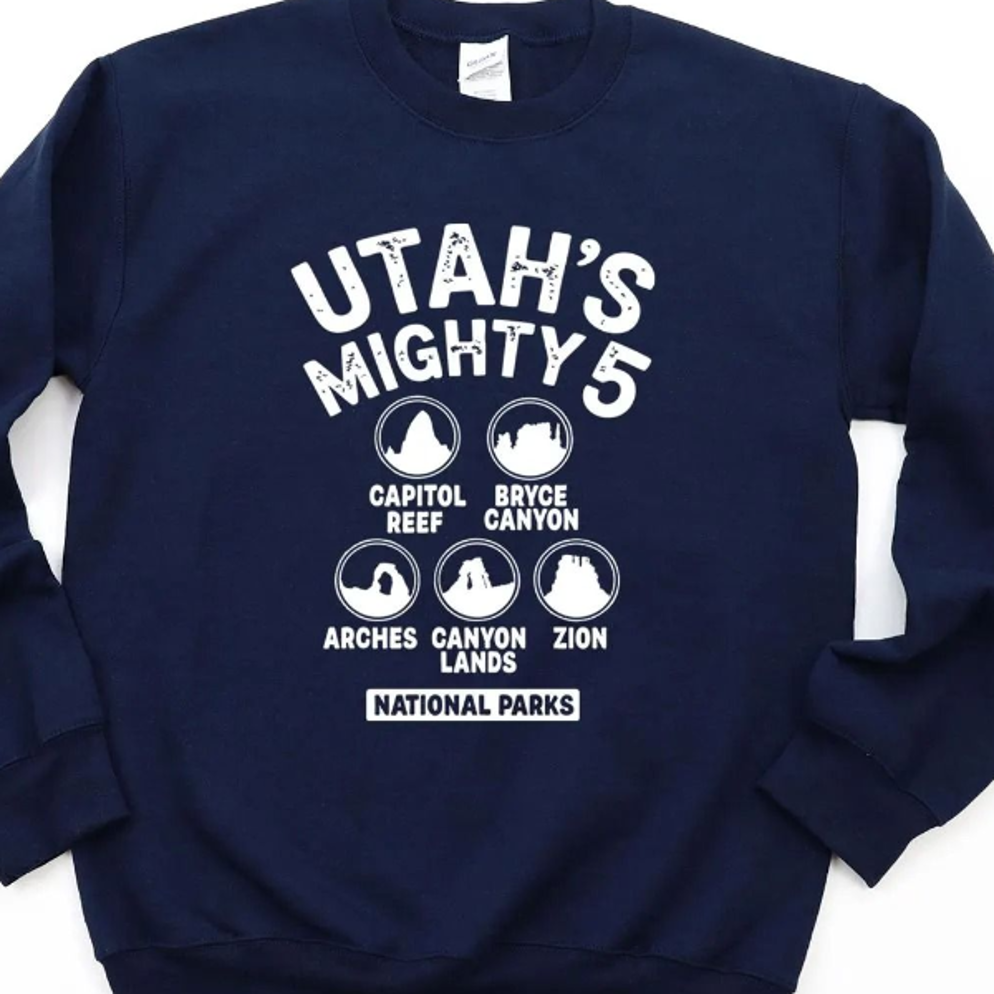 utah's mighty 5 crewneck national parks sweatshirt, vintage desert adventure fleece