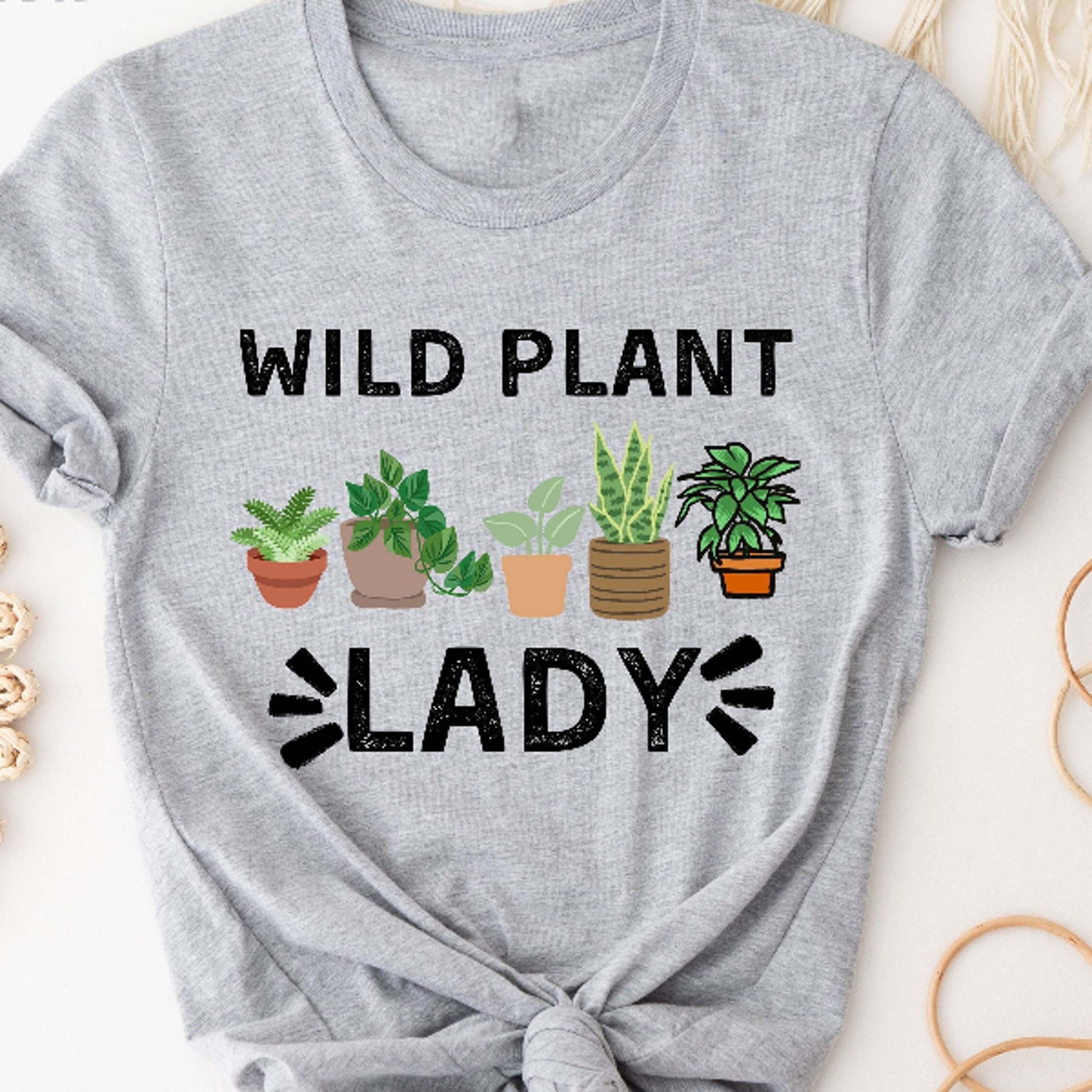 wild plant lady, pflanzen zimmerpflanzen t-shirt, pflanzengeschenk, pflanzenliebhaber t-shirt, gartenarbeit tshirt, pfla