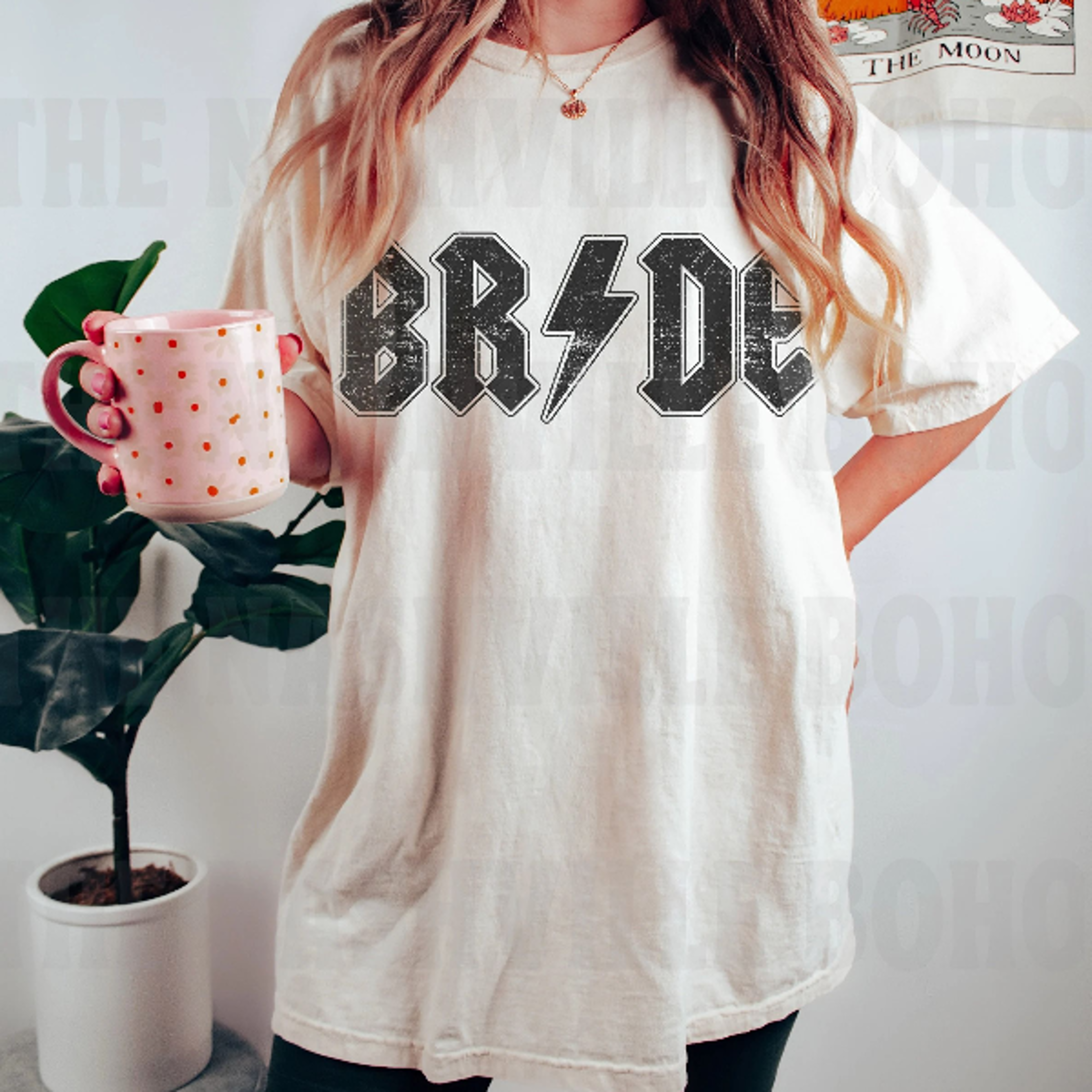 bride t-shirt, bridesmaids t-shirts, custom text, vintage inspired,