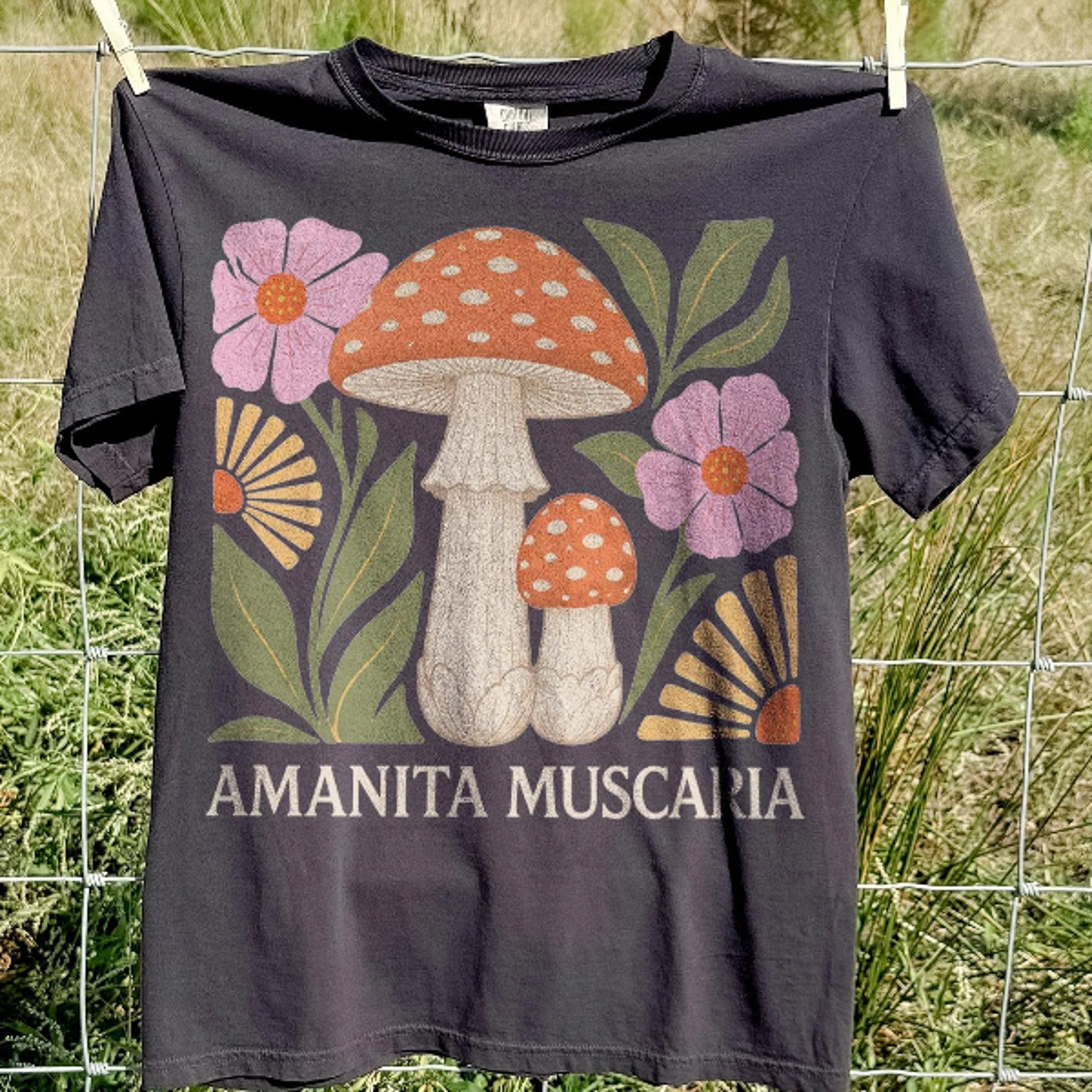 Vintage Amanita Muscaria Graphic Tee Floral Mushroom Botanical Shirt Cute Cottagecore Retro Style 1