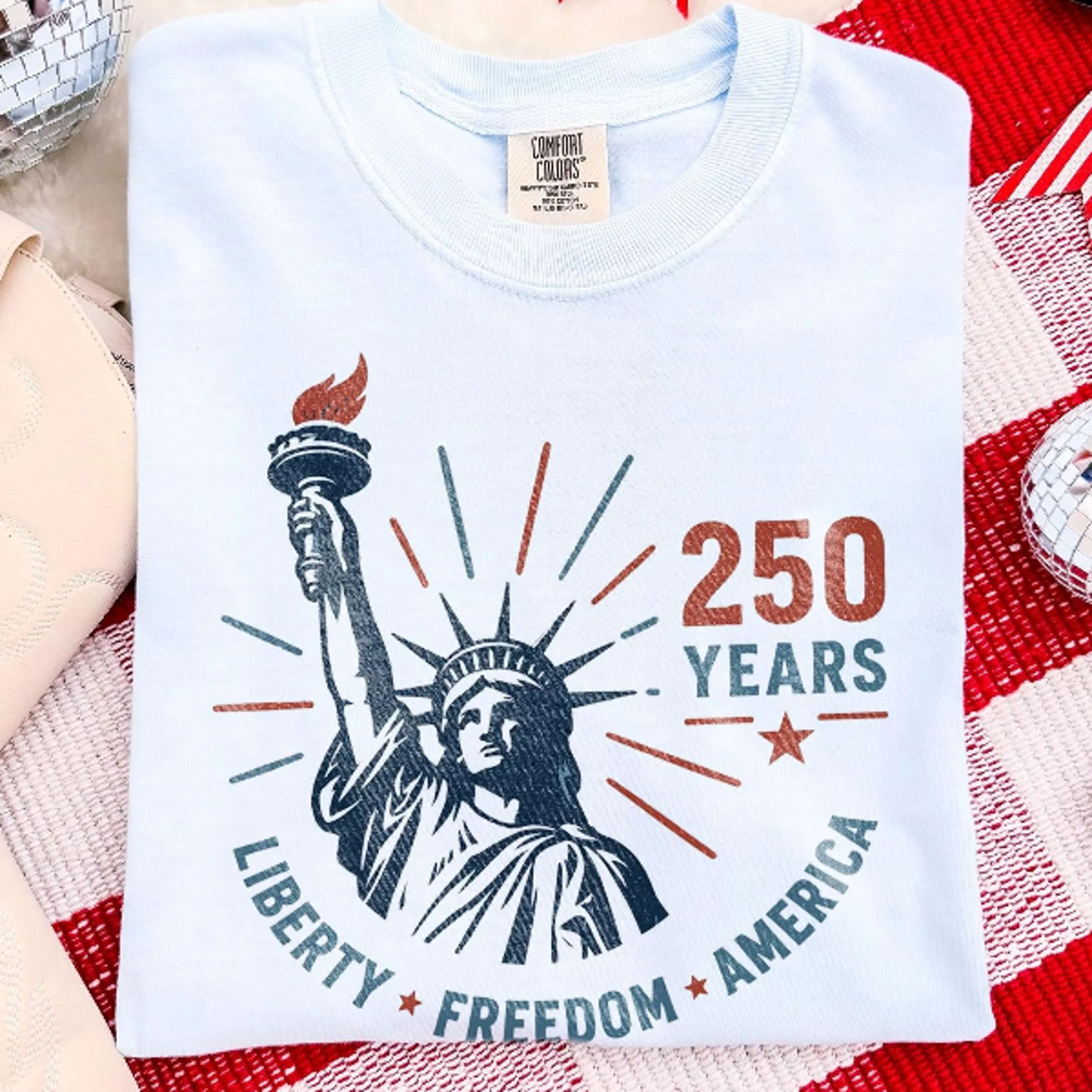 Statue Of Liberty 250 Years Shirt America Freedom Patriotic Graphic Tee USA Anniversary Celebration