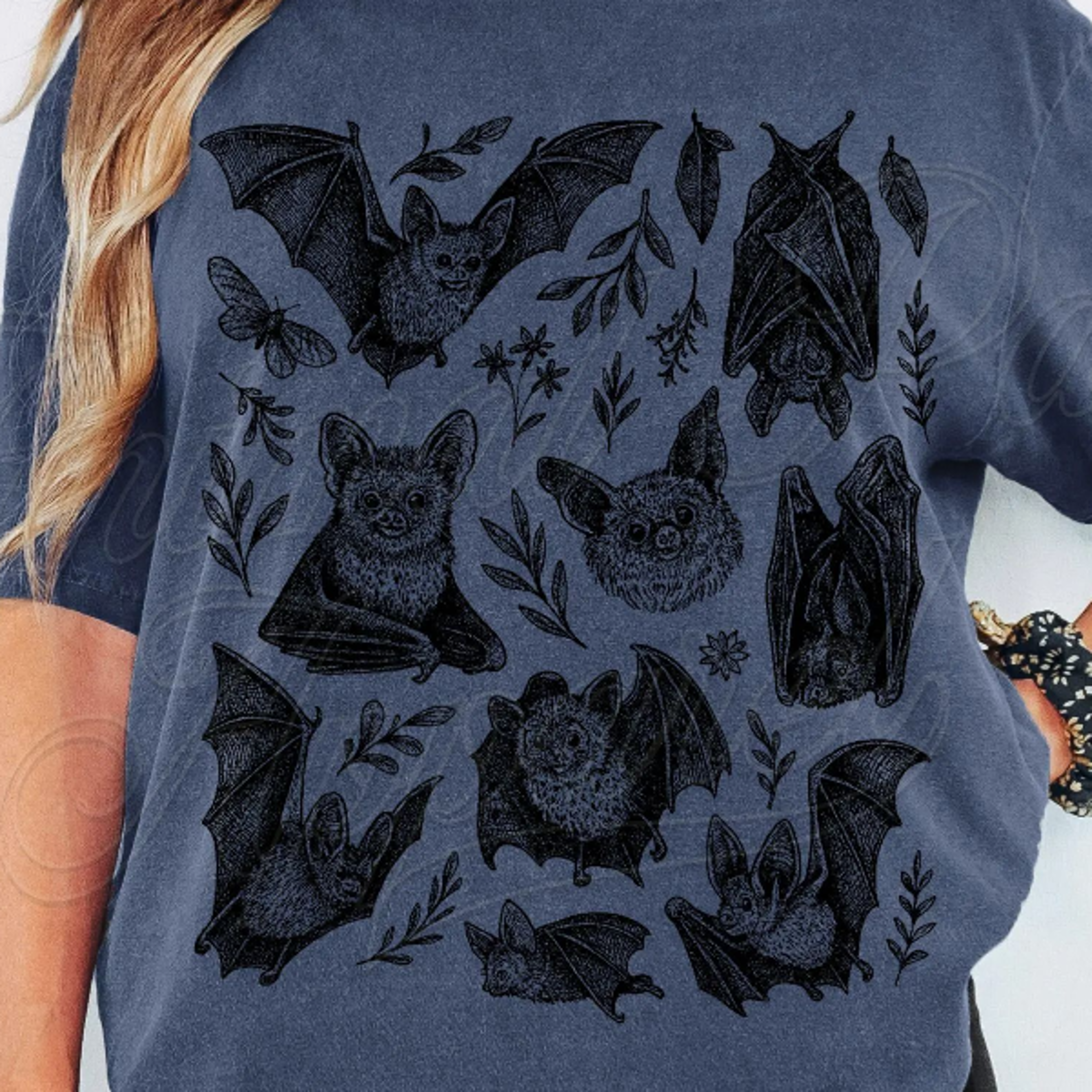 vintage bat t-shirt, gothic cottagecore graphic tee, bats 90s t shirt, halloween bats tee,