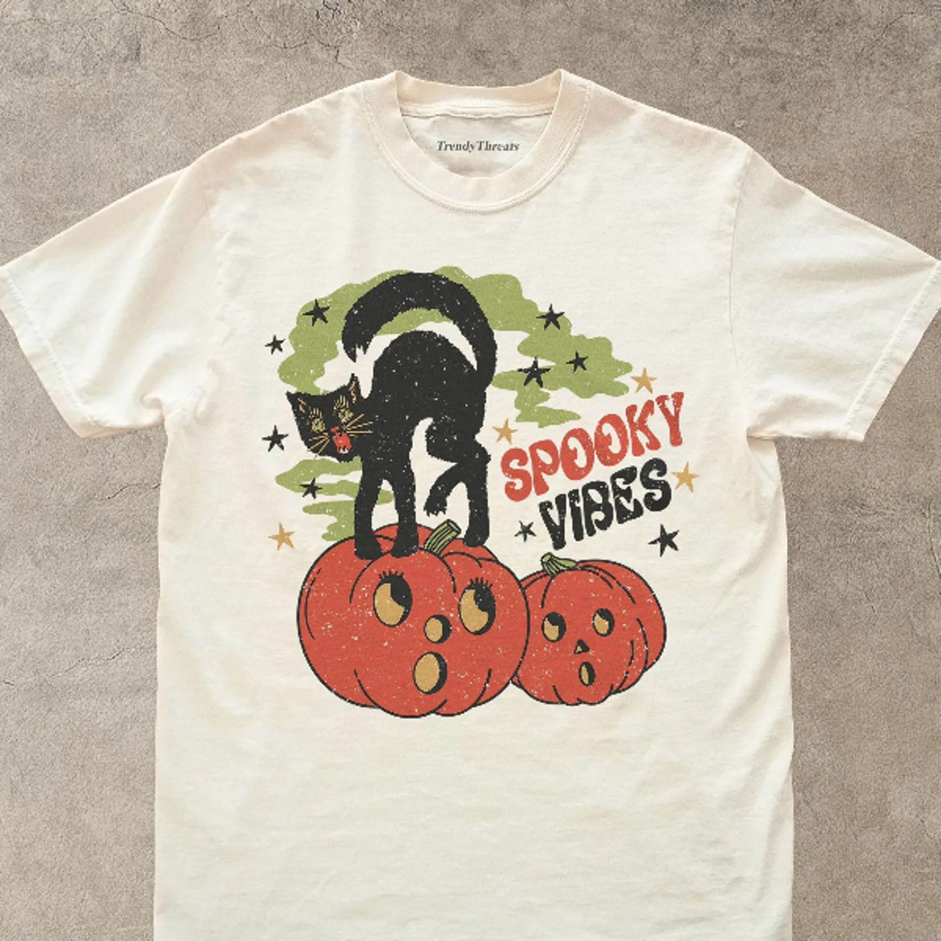 80s Vintage Inspired Halloween Shirt Cat Mom TShirt Retro Halloween Graphic Tee Spooky 1