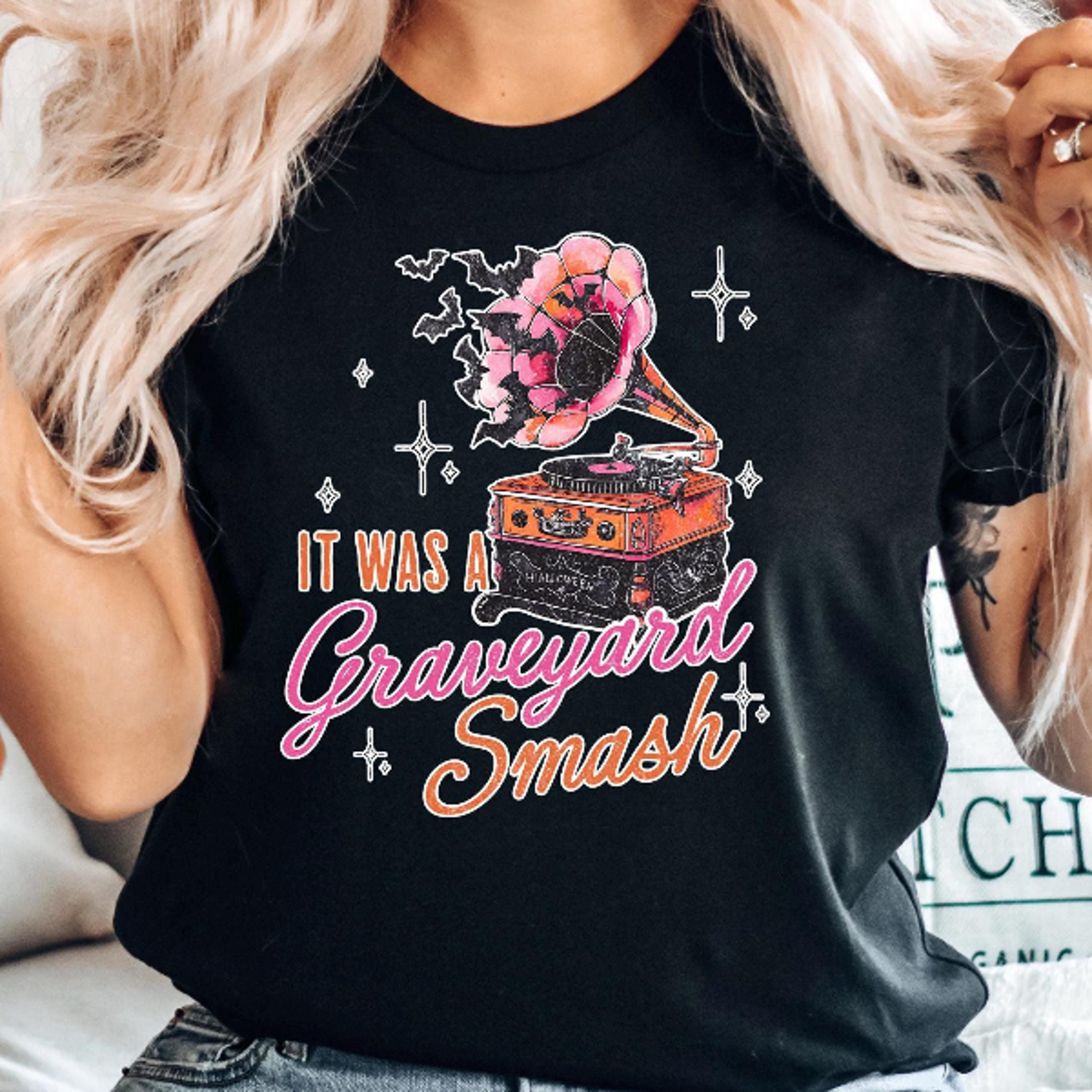 Graveyard Smash Retro Halloween Shirt Dancing Skeleton Vintage Tee 1