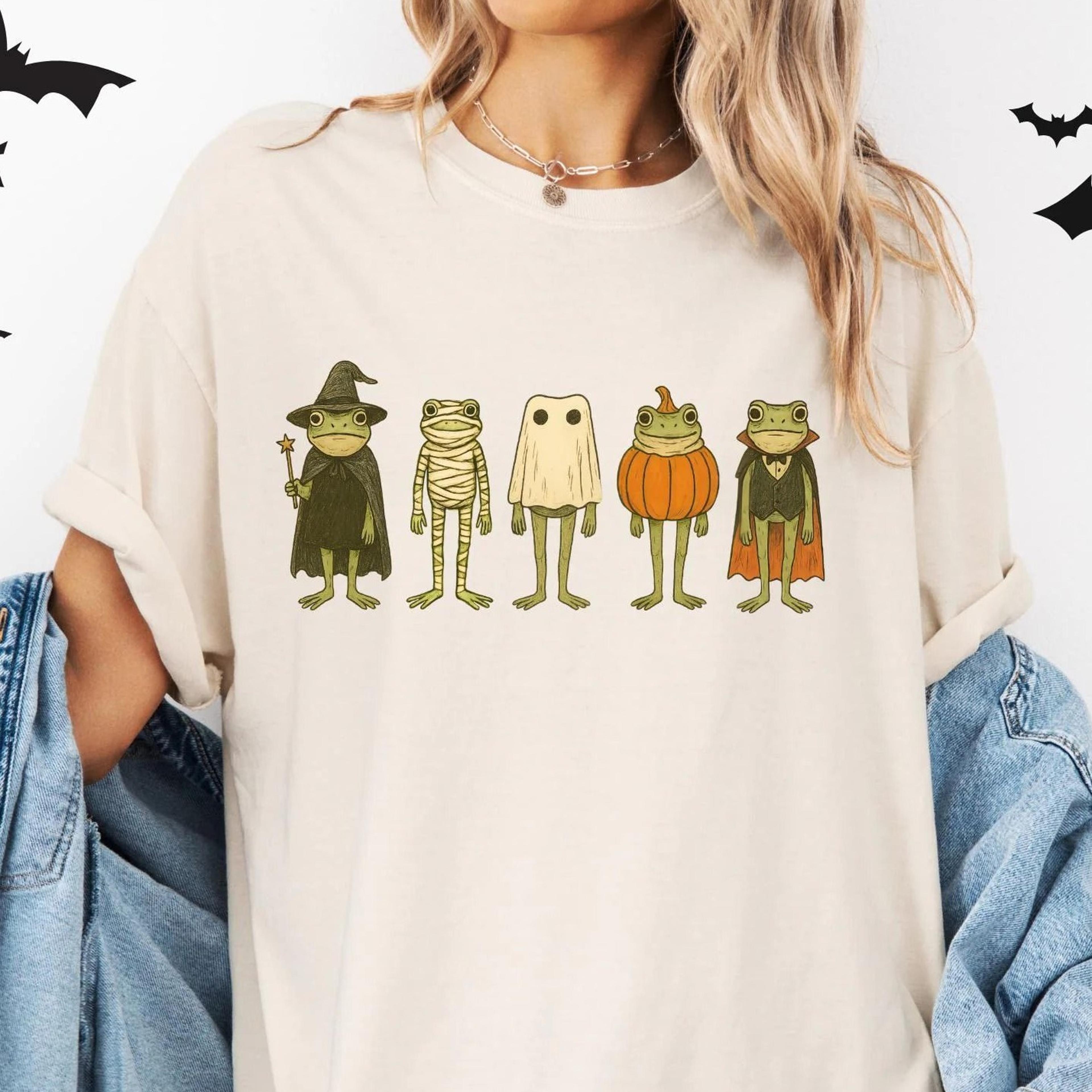 Spooky Frogs Halloween Costume TShirt Frog Lovers Gift 1jpg