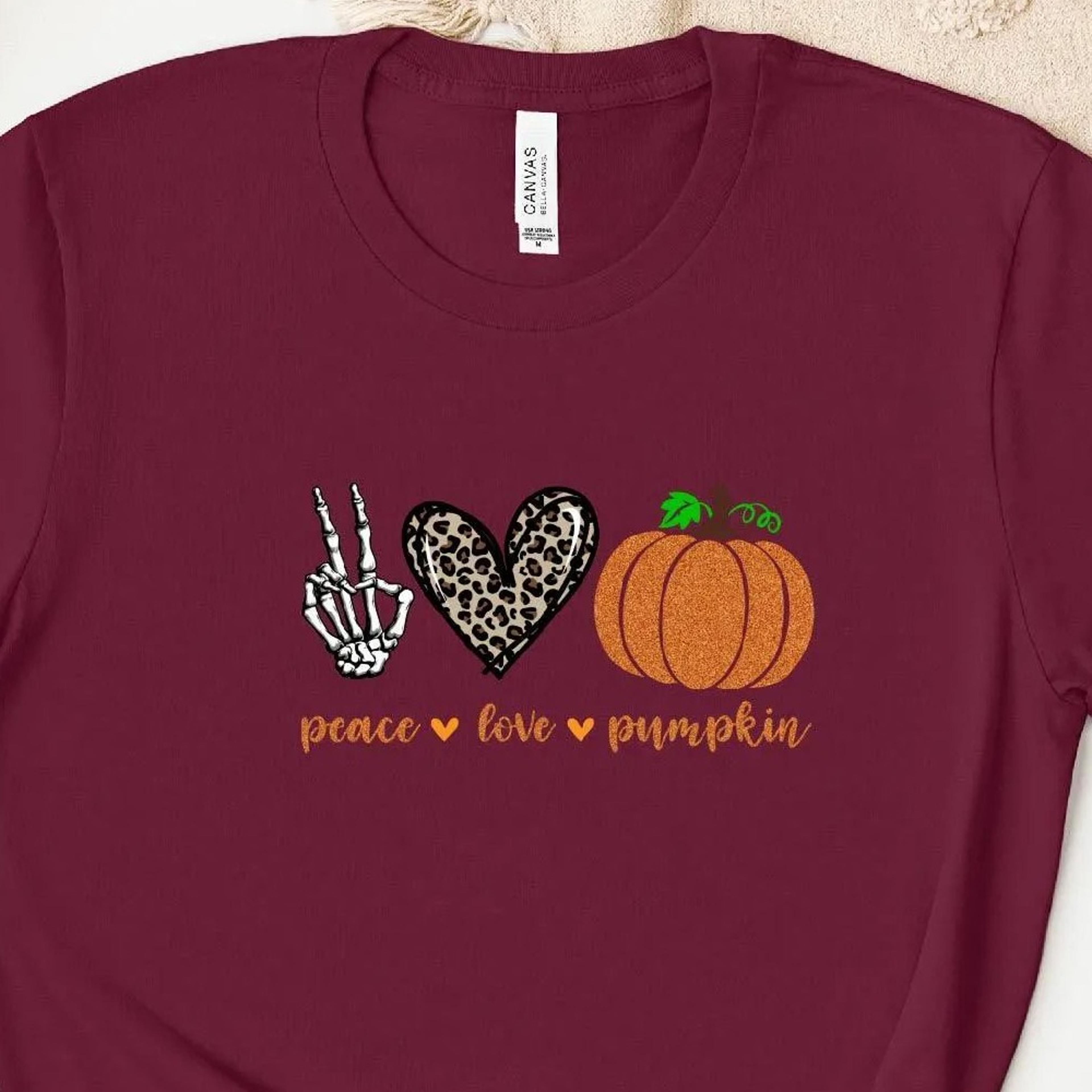 peace love pumpkin t-shirt funny halloween outfit