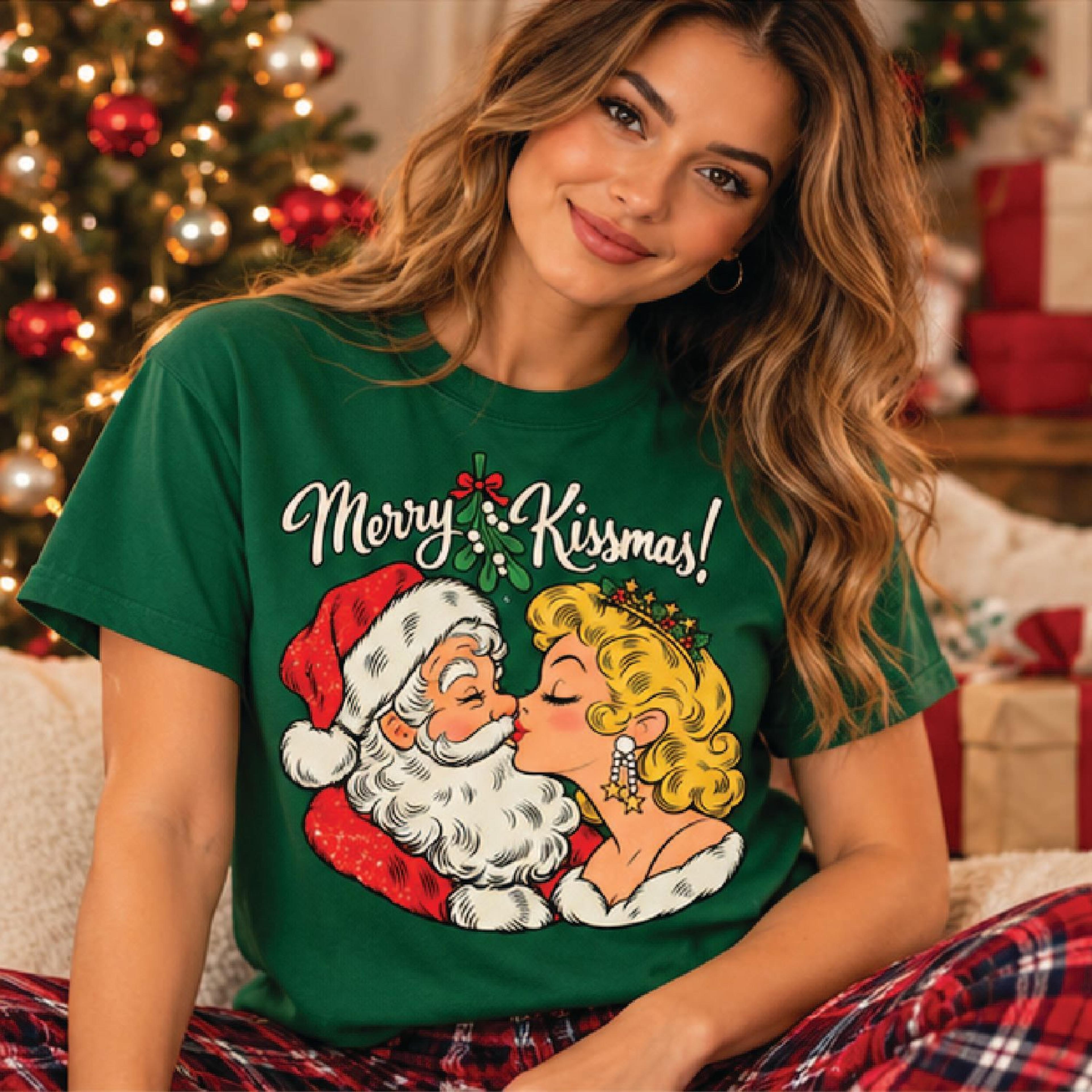 Merry Kissmas Christmas Sweatshirt Vintage Santa Kissing Pinup Girl Retro Mistletoe Holiday Graphic 1