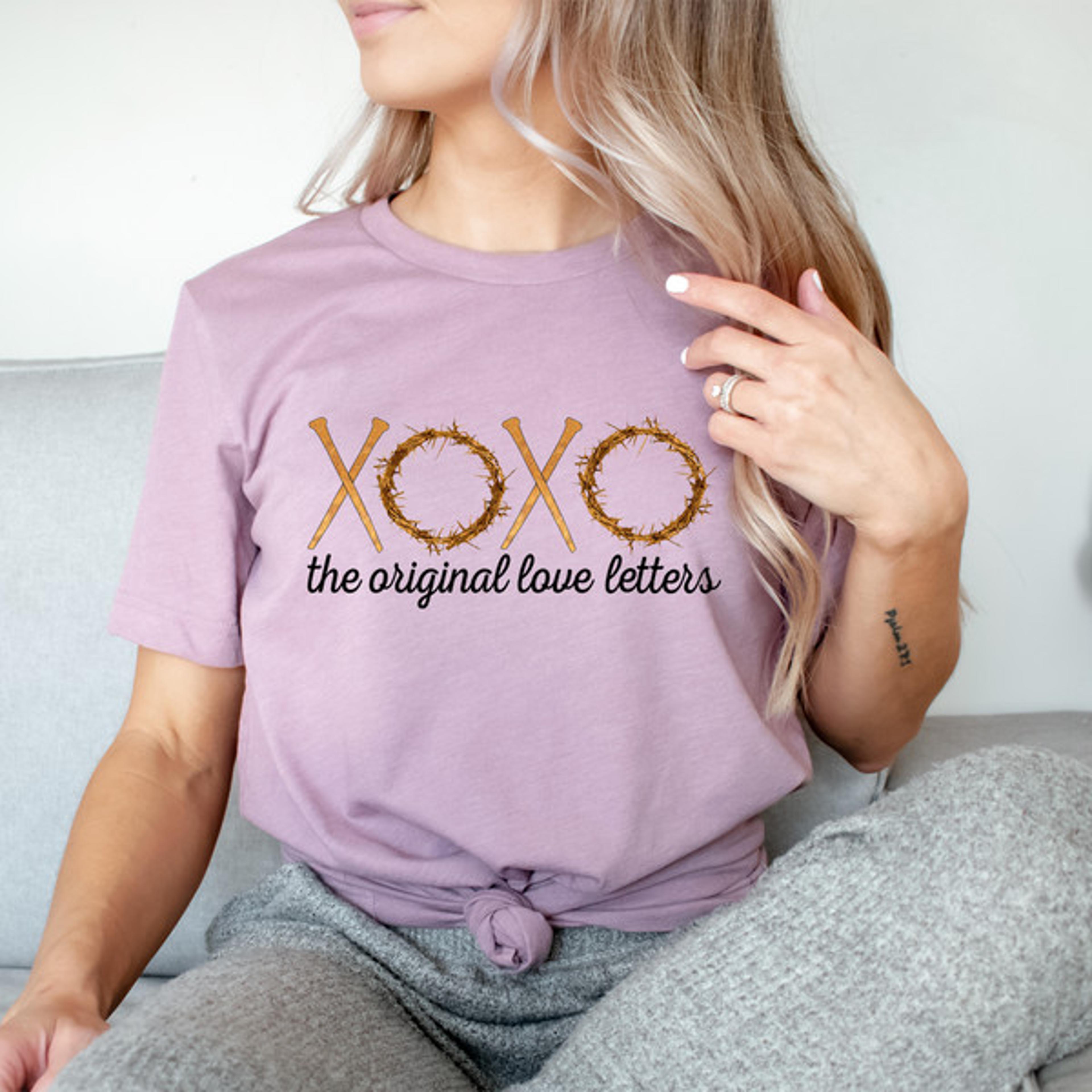 xoxo the original love letters tee
