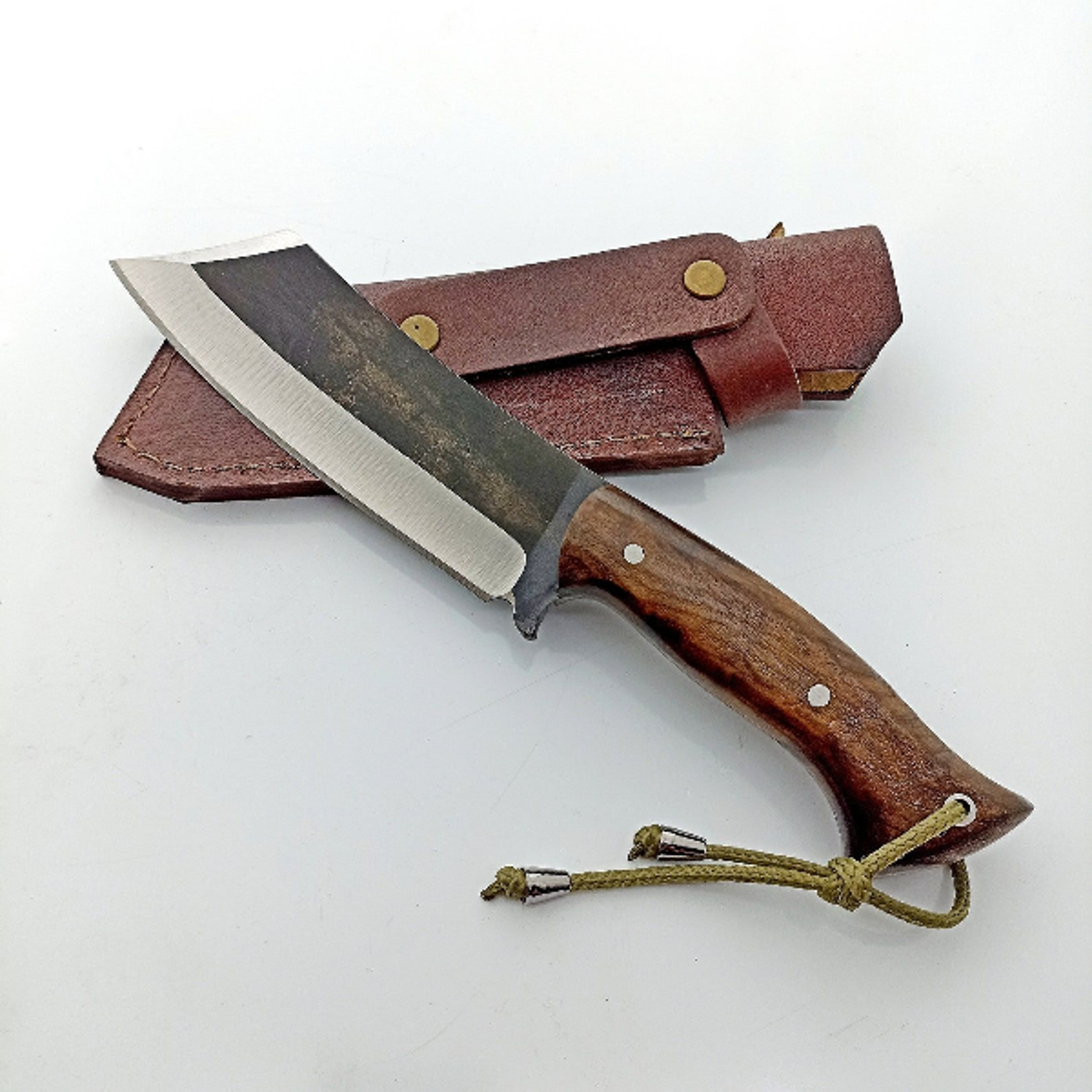 handmade karambit knife with walnut grip and german 4034 stainless steel blade - perfect gift for outdoor enthusiasts