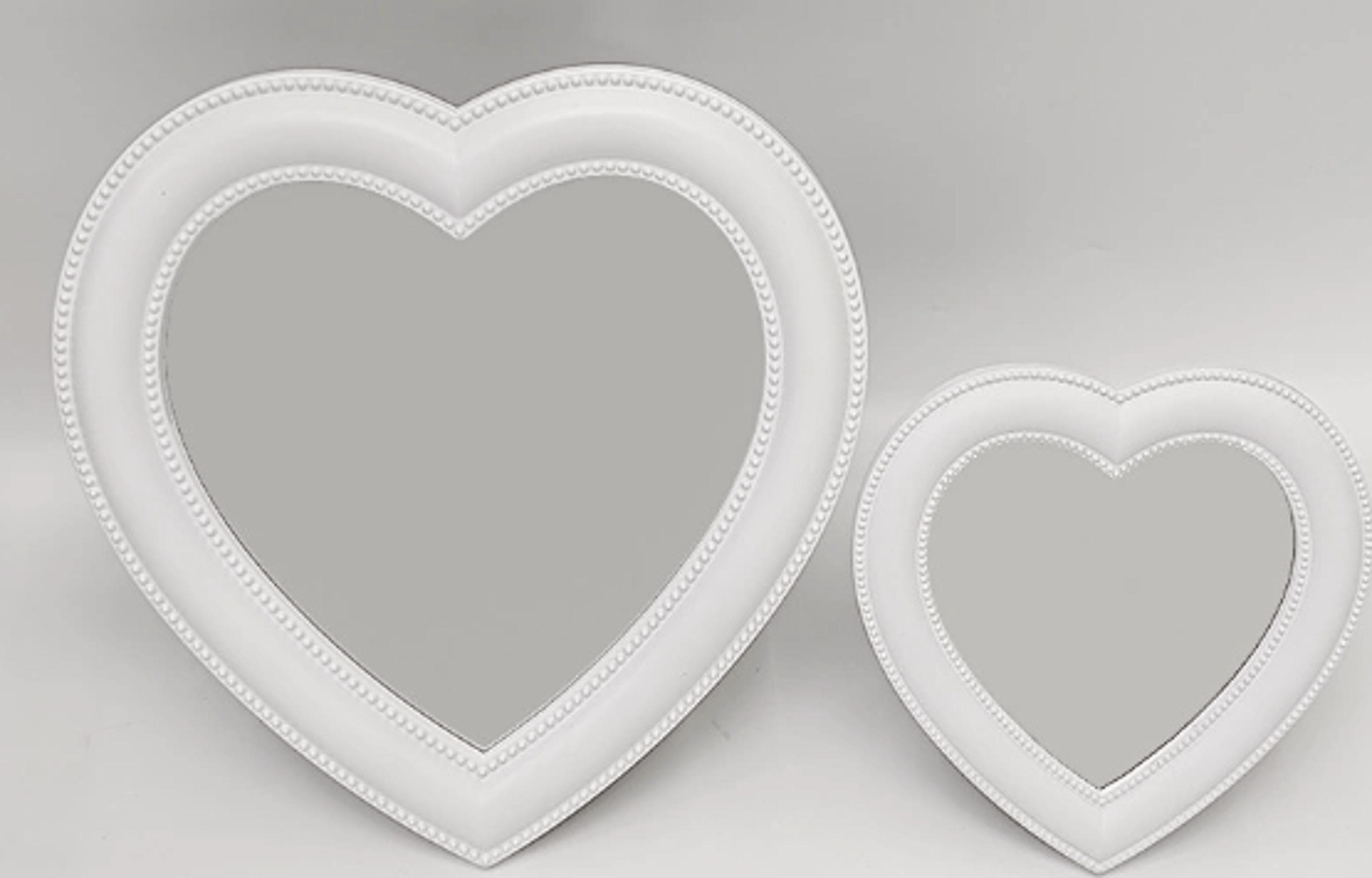 cute heart-shaped cosmetic mirror, elegant wall decor for girls, gift for women, bedroom living room mirror