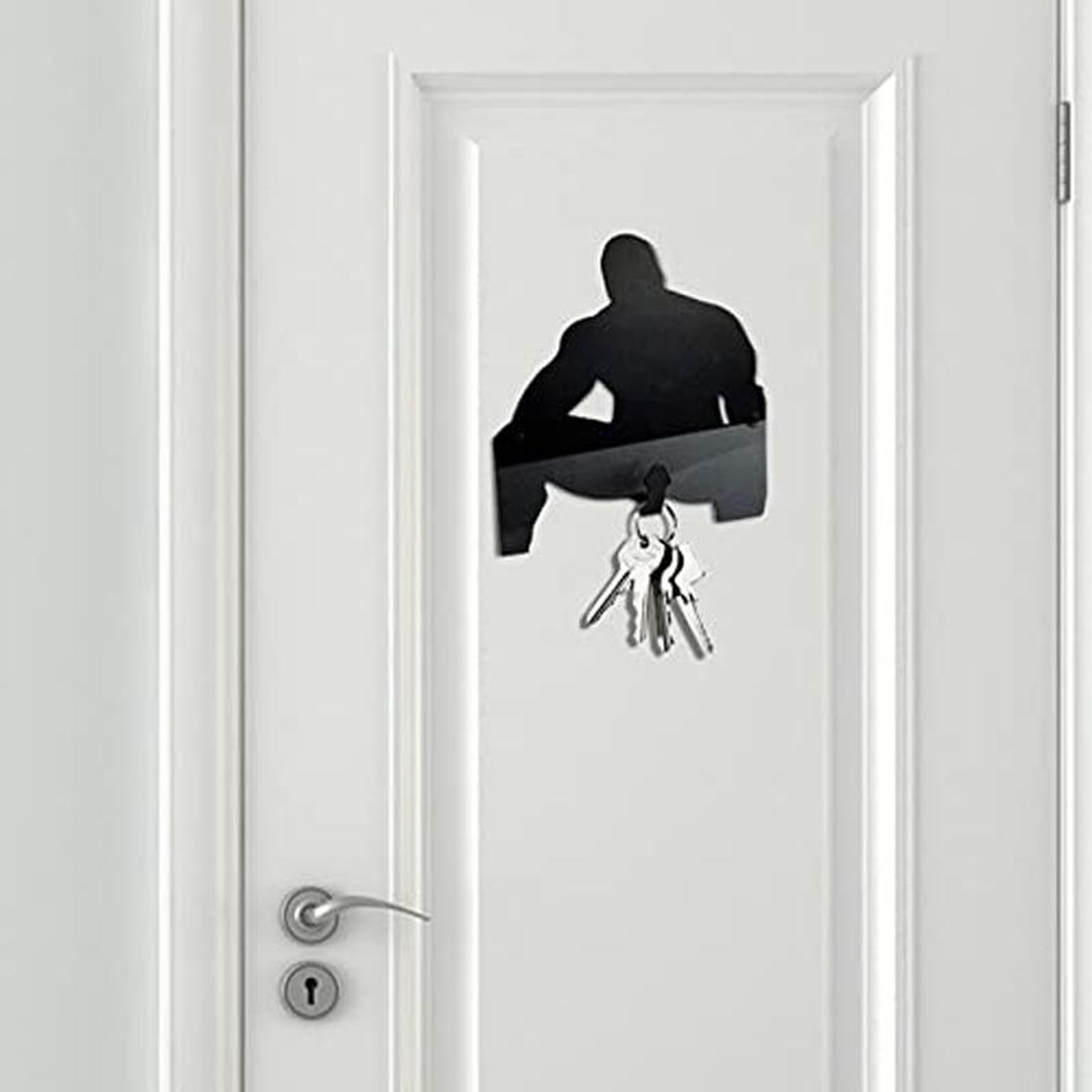 Muscle Man Wall Key Holder Rack Funny Decorative Hook Organizer For Keys And Small Items 1
