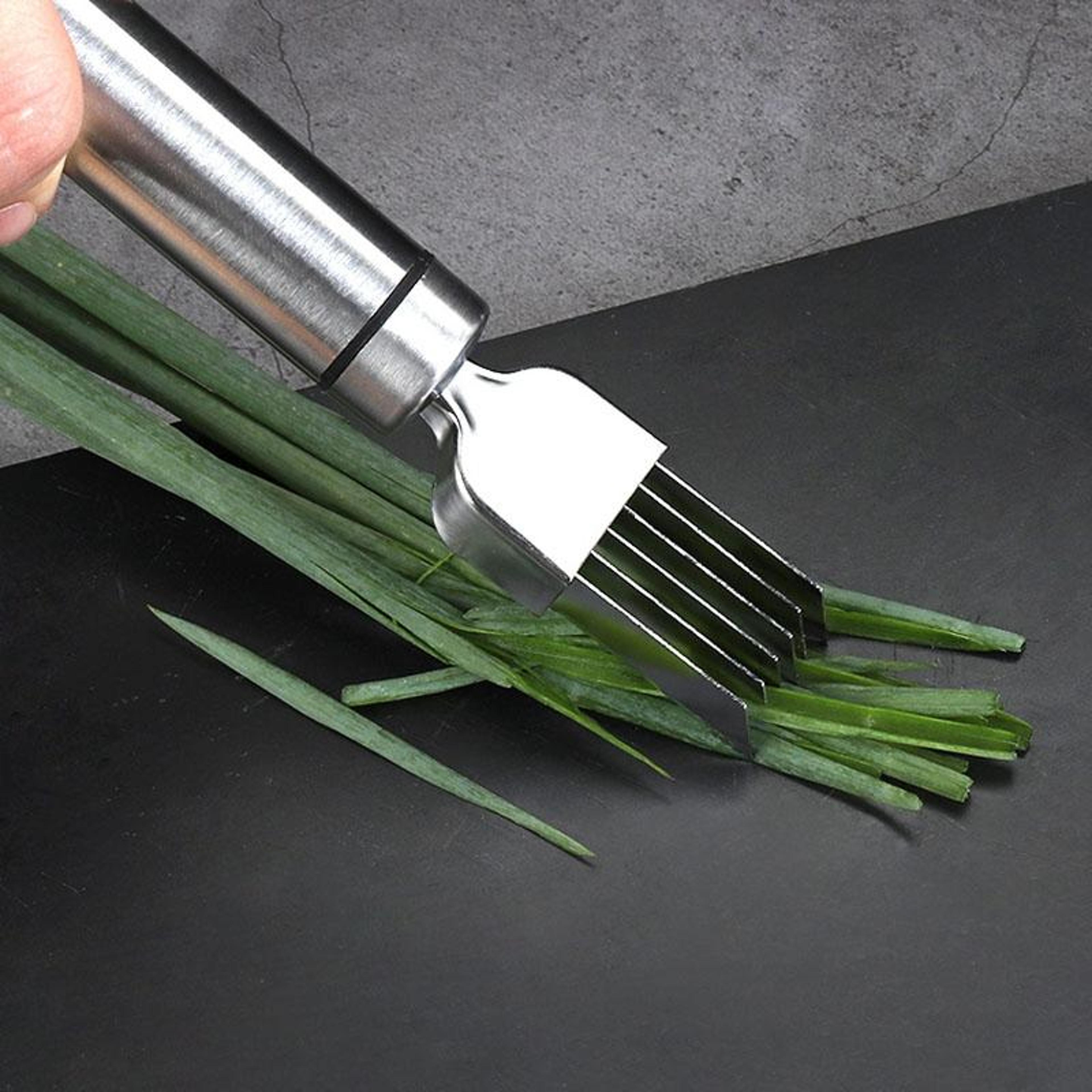 Stainless Steel Onion Slicer  Vegetable Shredder Cutter With Safety Cover 8
