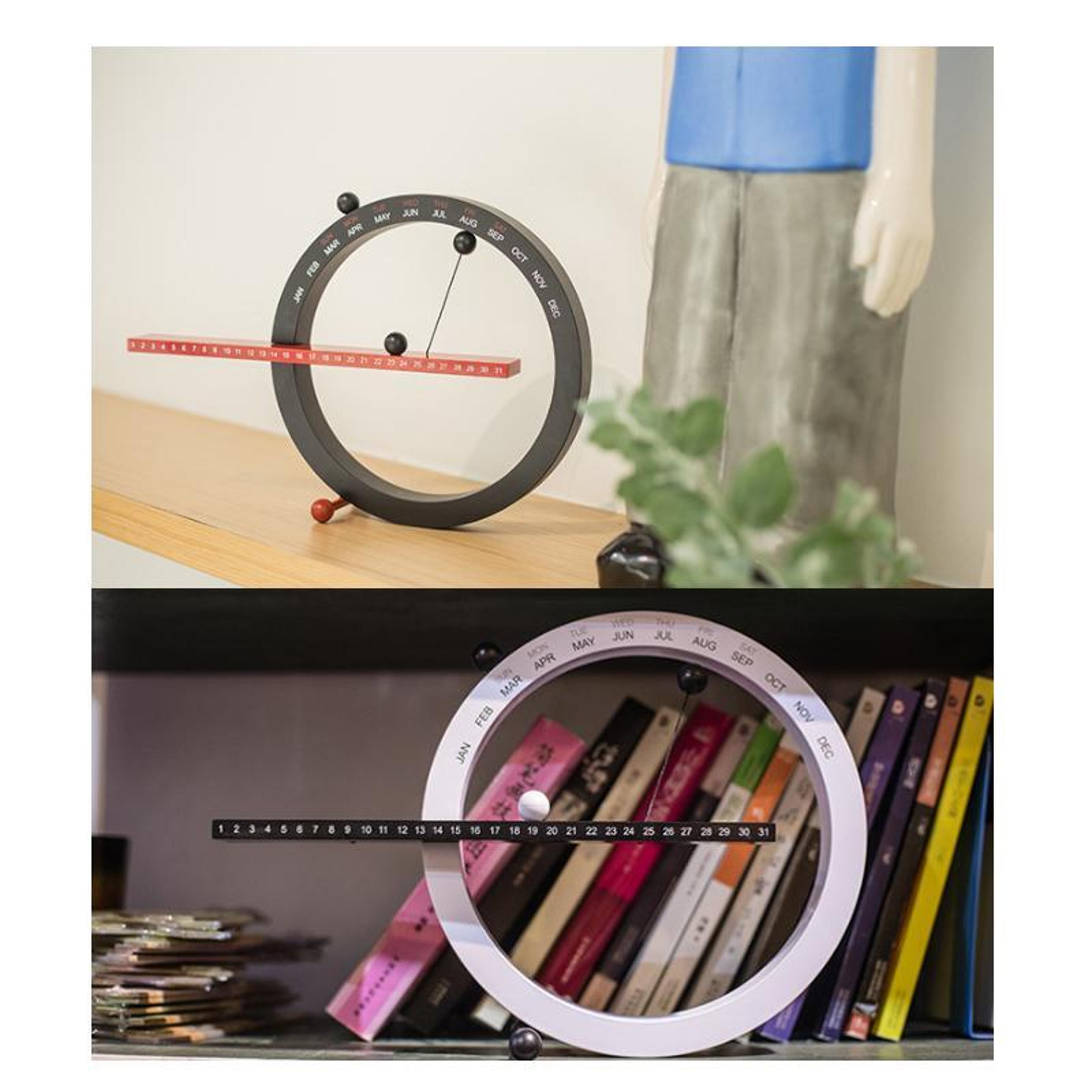 Magnetic Perpetual Calendar Wall  Desk Ornament Decorative Calendar 4
