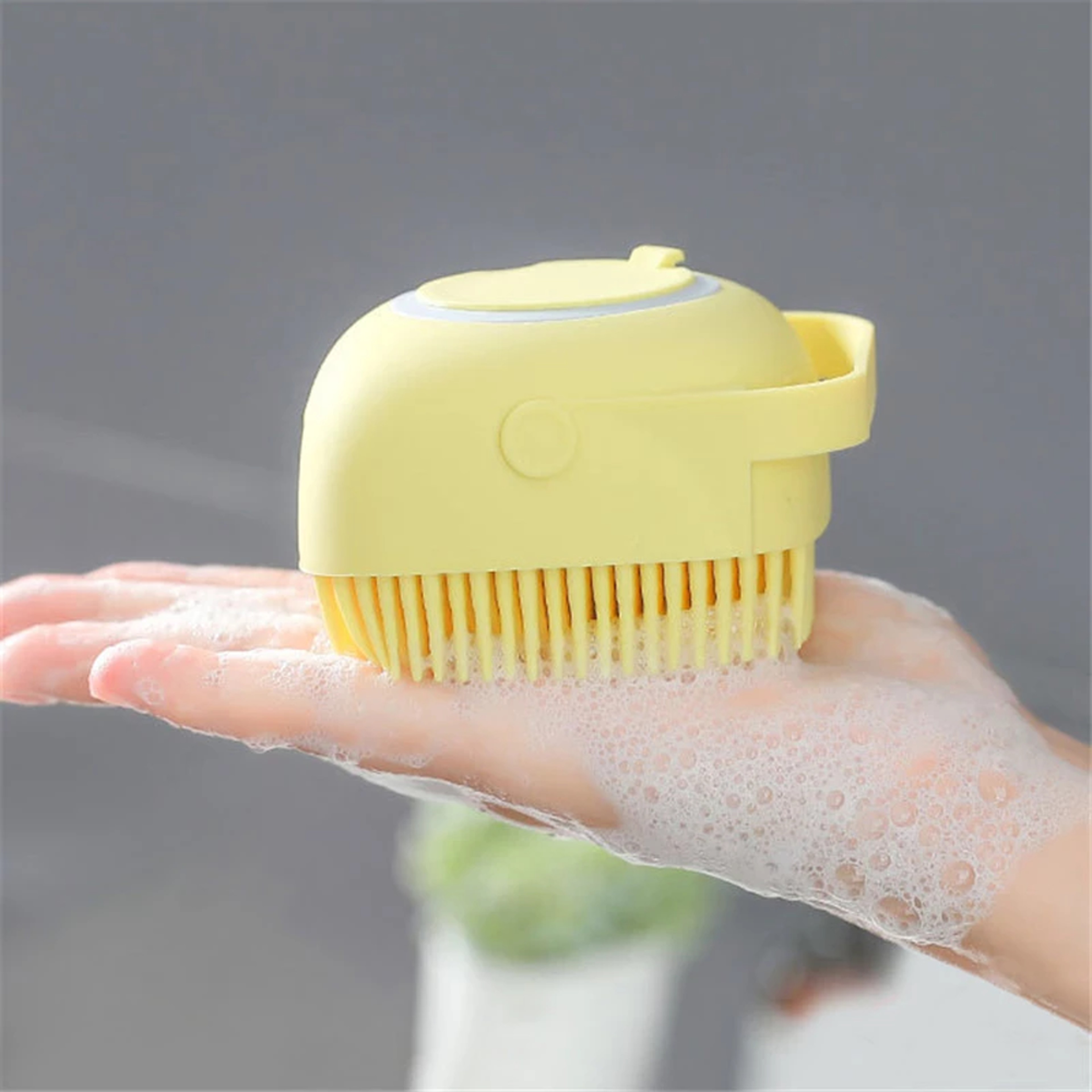 shampoodispenserbrush2