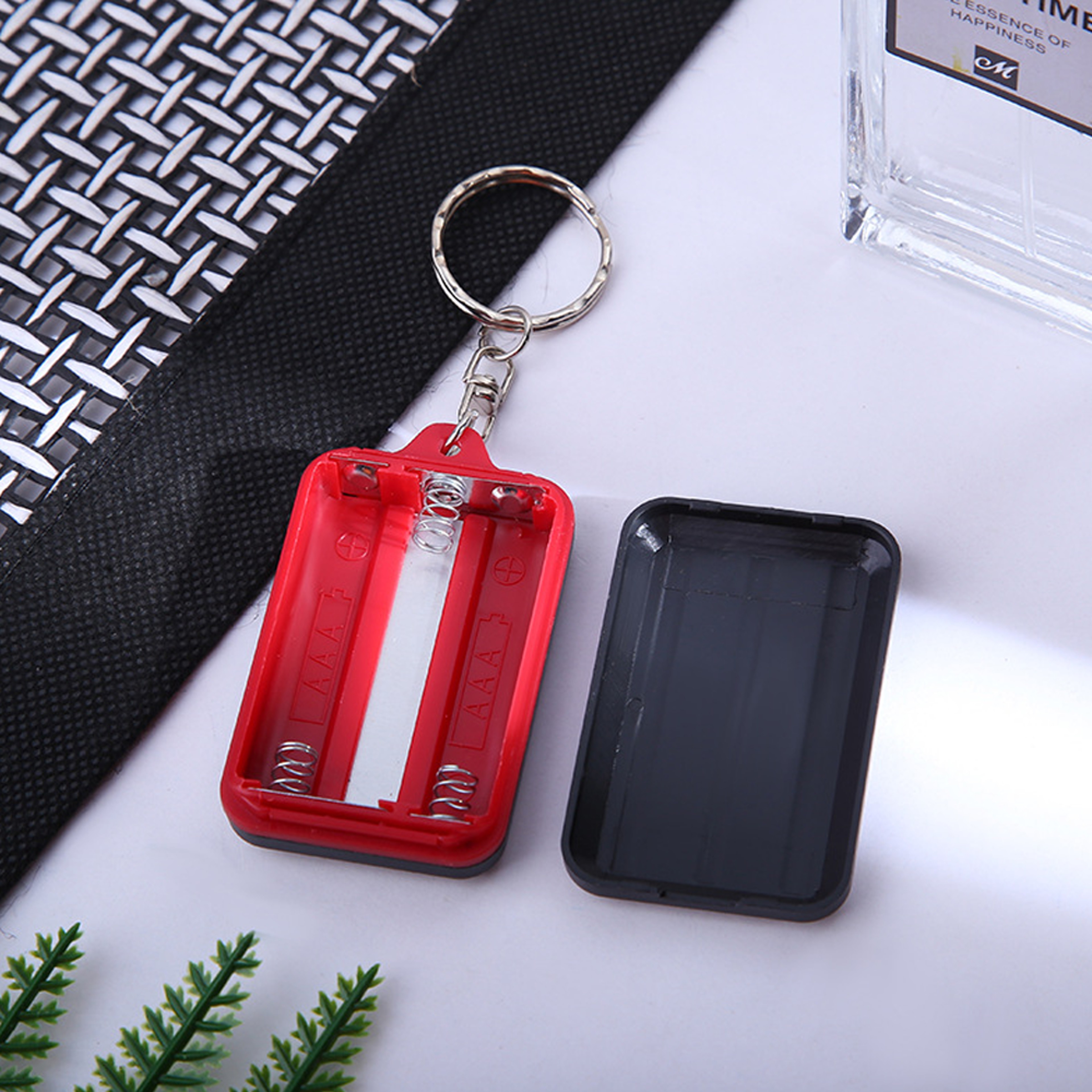 Mini LED Flashlight Keychain7