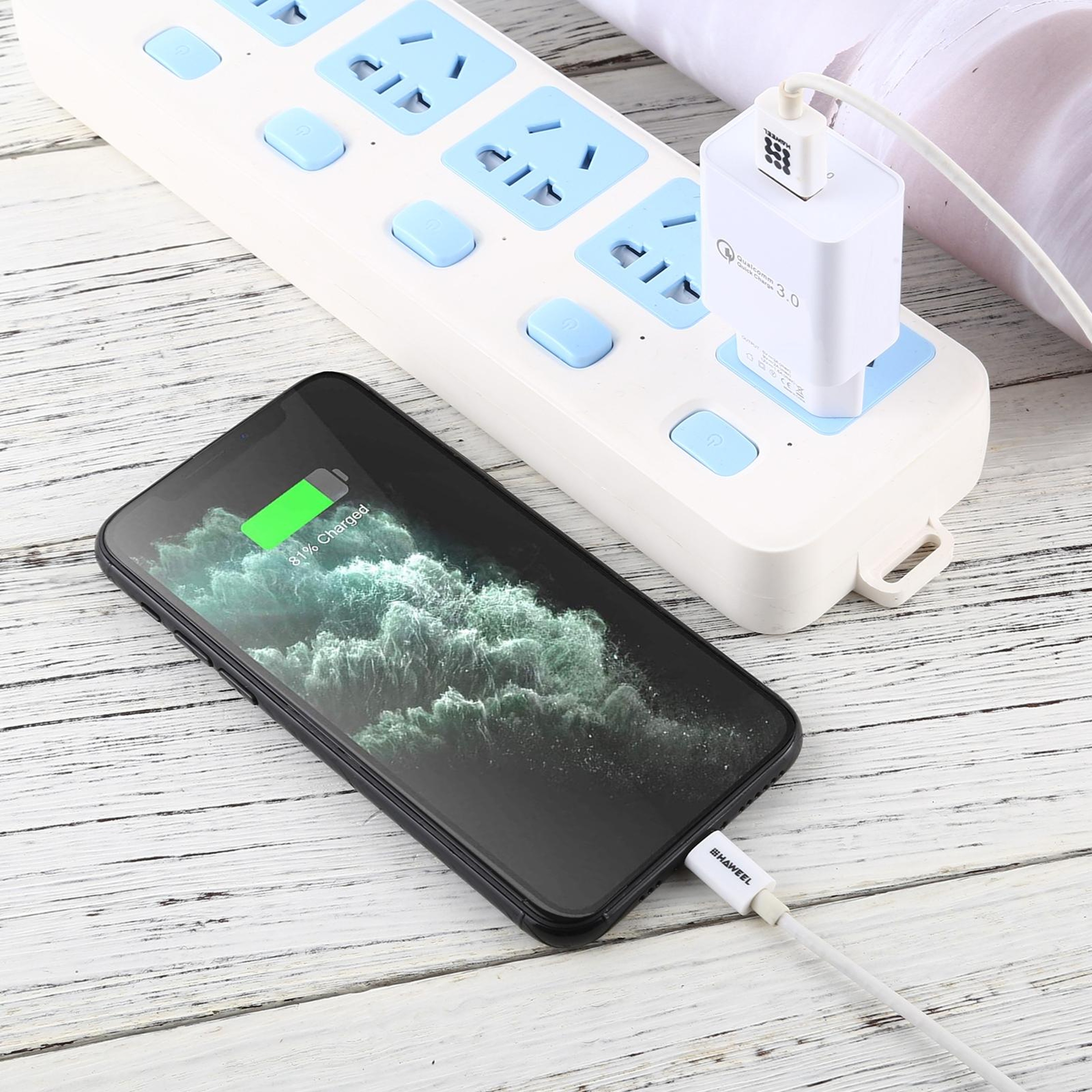 QC3.0 Fast USB Travel Charger , Compact Single Port Smart Wall Adapter – view 7