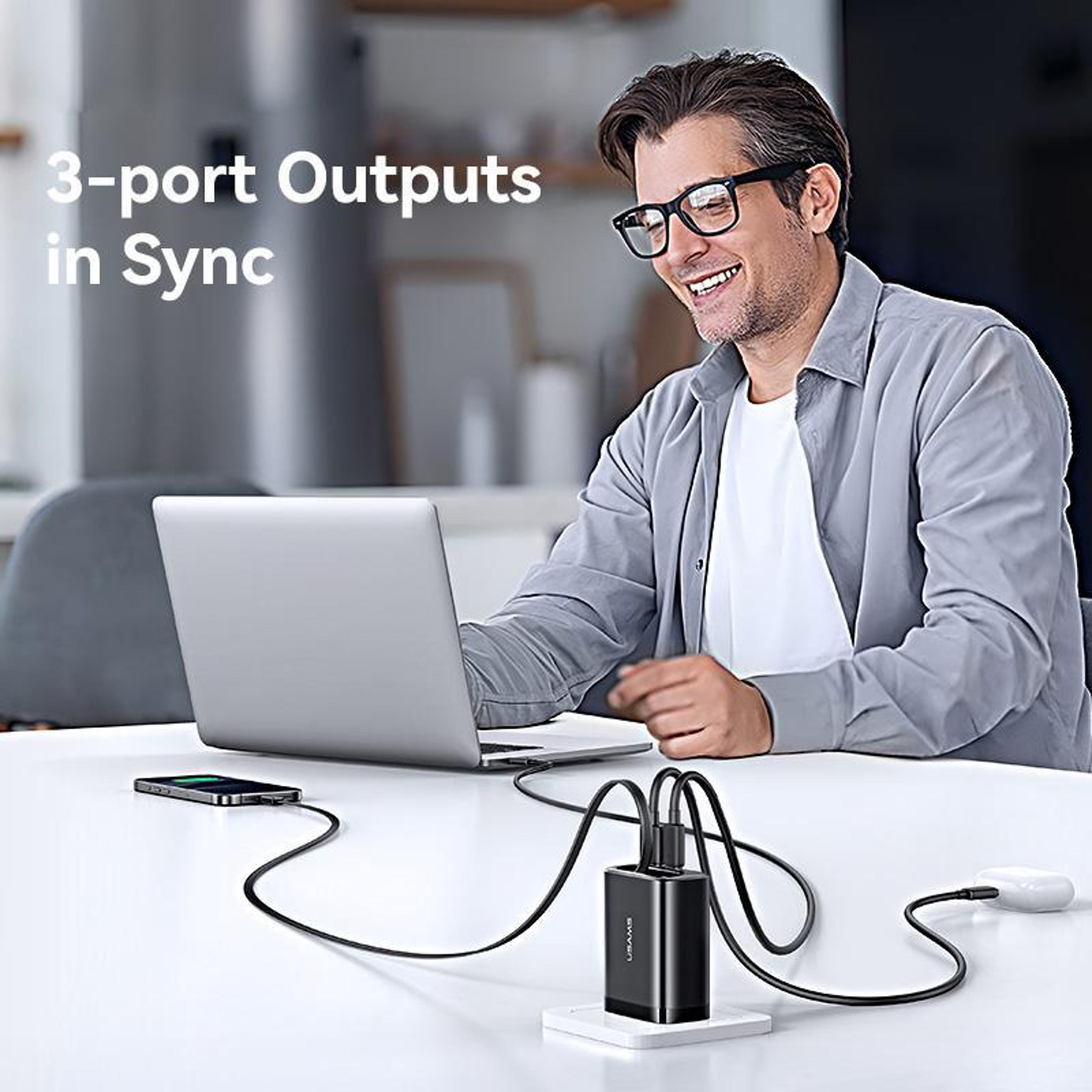 USAMS CC300 65W GaN Charger With Retractable USBC Cable 3 Port USBC Fast Charger US Plug 4