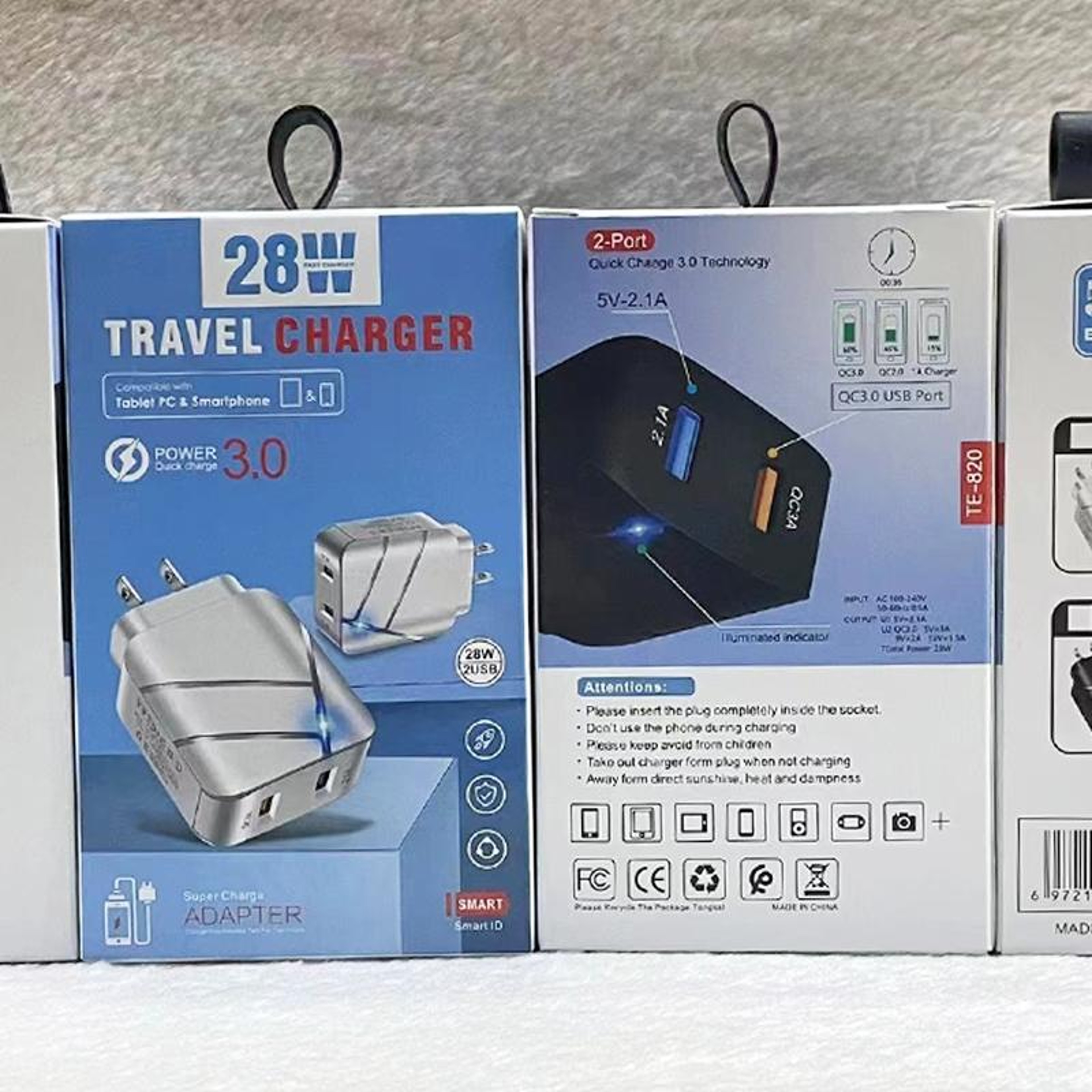 TEQ820 28W Dual USB QC30 Fast Wall Charger With 18W Quick Charge Adapter 6