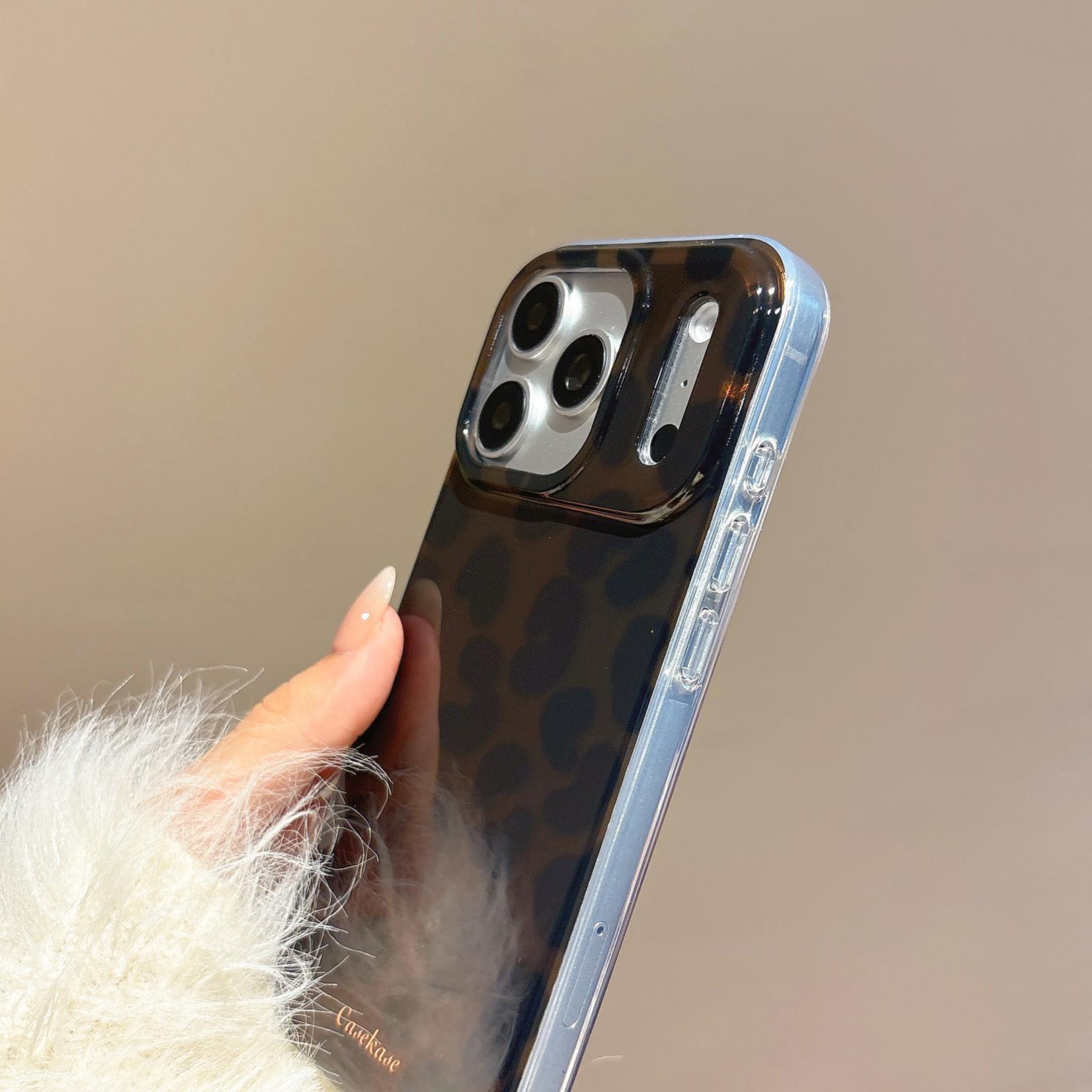Premium Brown Leopard Print iPhone 14 Case Shockproof TPU Phone Case Protective Cover – view 4