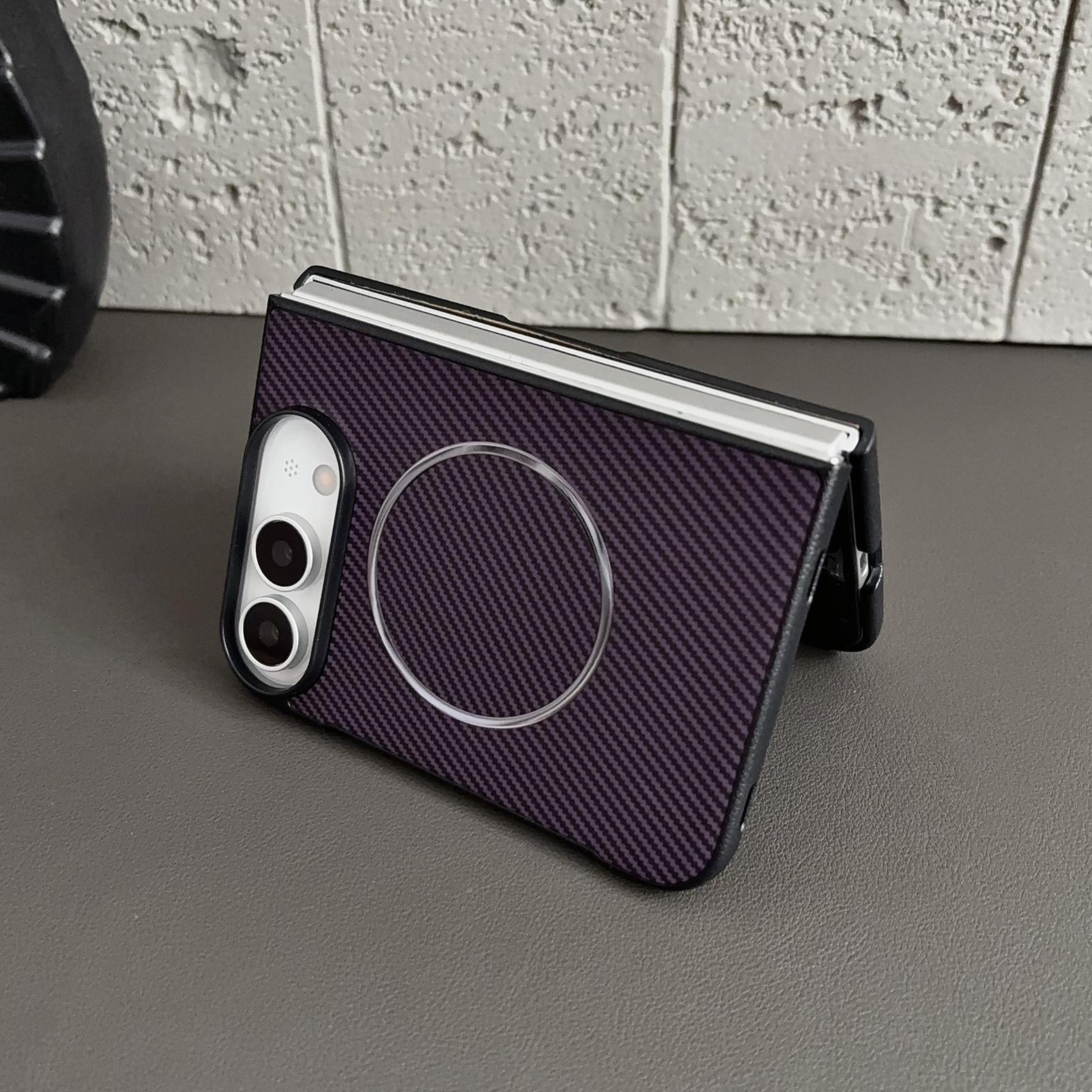 iPhone Duo Magnetic Case with Leather-Like Fiber Texture and Wireless Charging – view 8