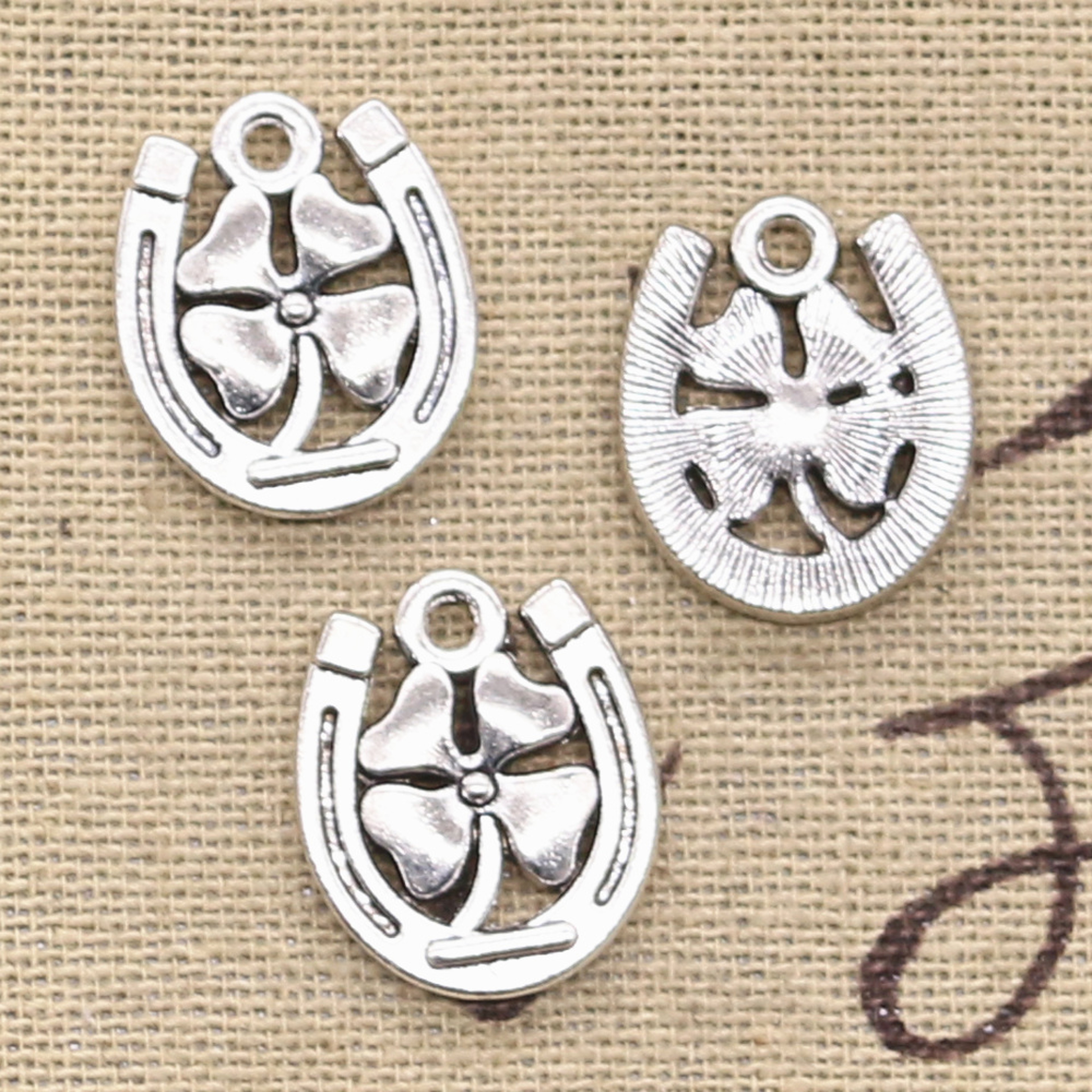 Vintage Charms Horseshoe Lucky Clover Antique Pendant, Tibetan Bronze Silver DIY Jewelry Making Supplies – view 8