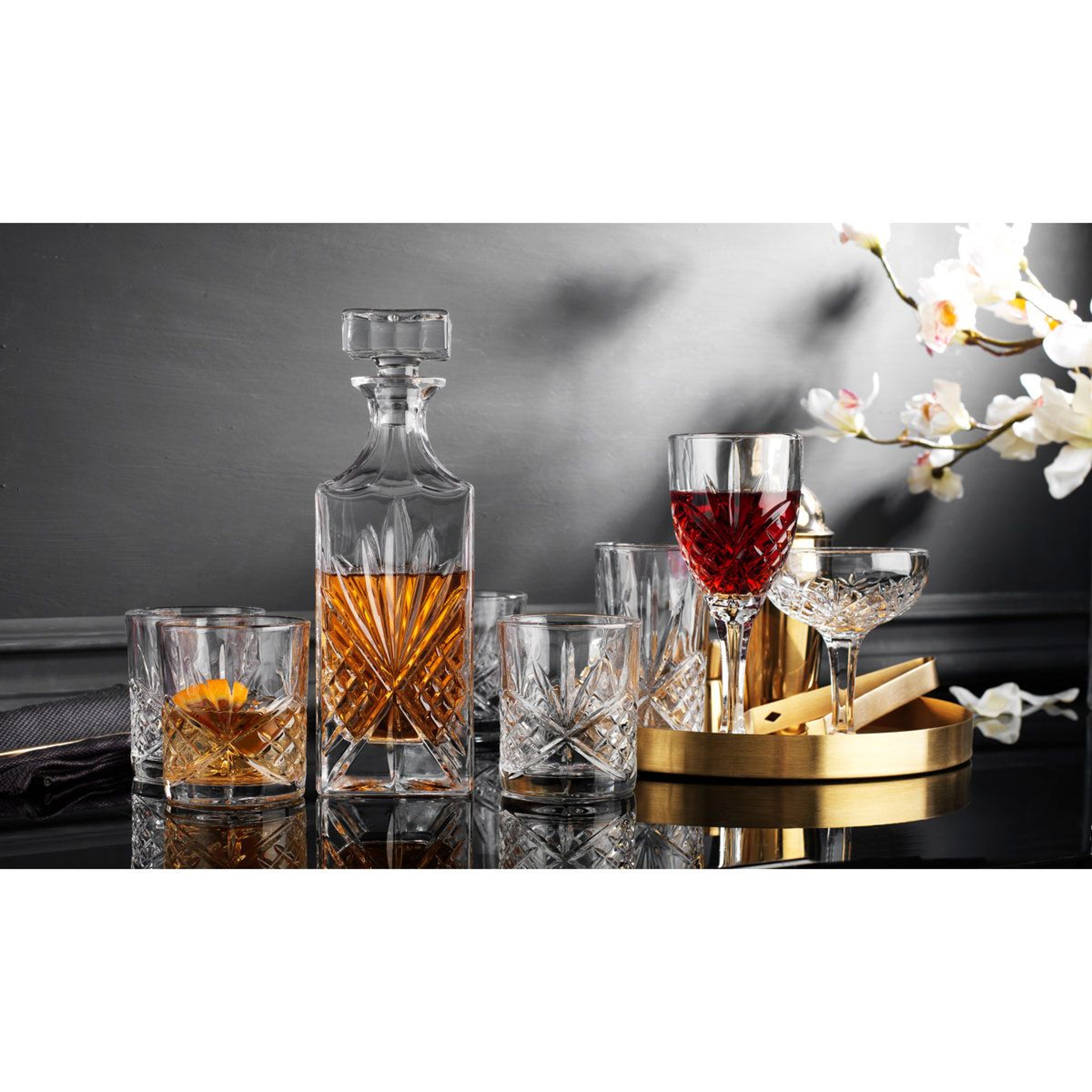 Godinger Dublin Crystal Whiskey Decanter Set With 4 Glasses 4
