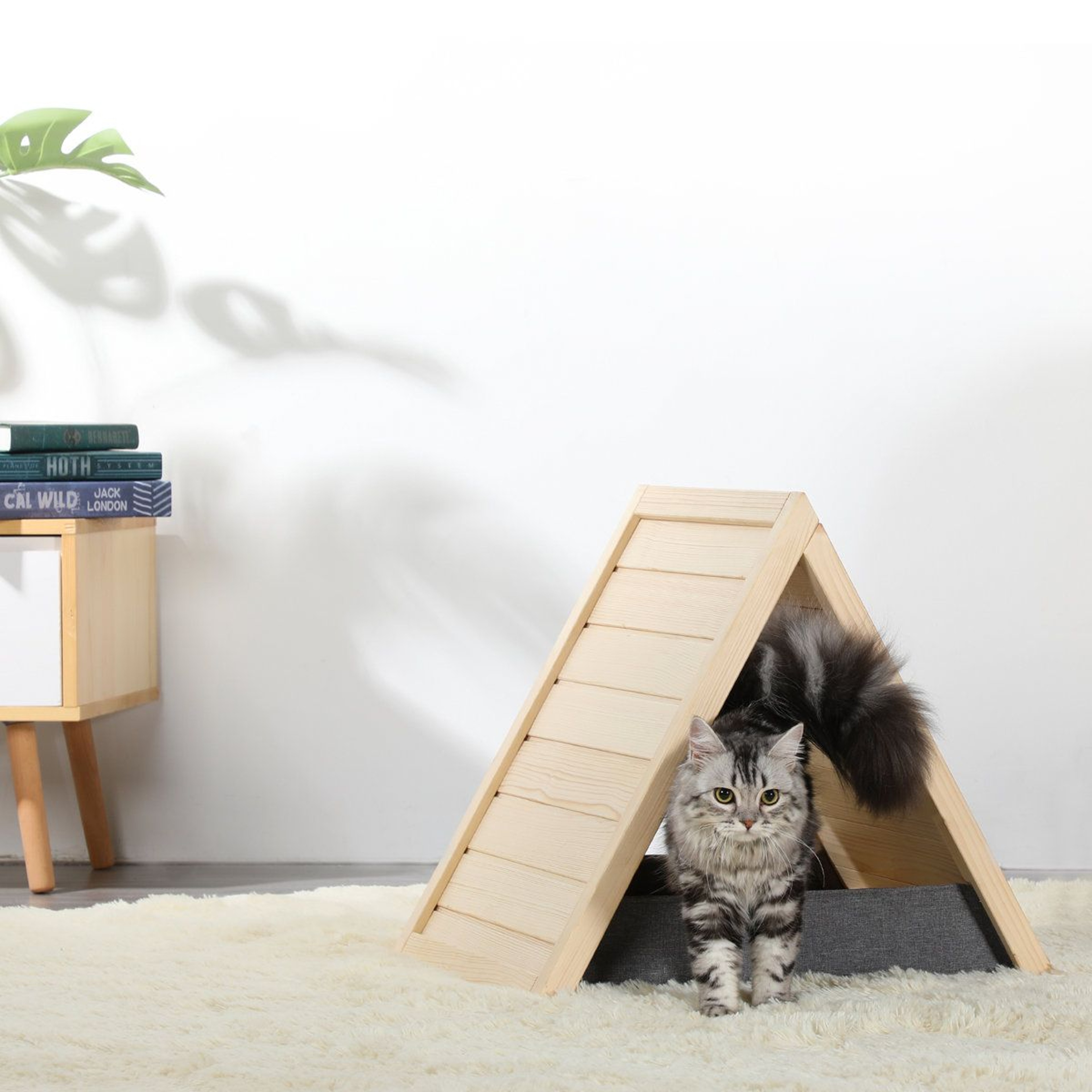 Portable Cat House Foldable Cat Scratcher Lounge  Furniture Protector 4