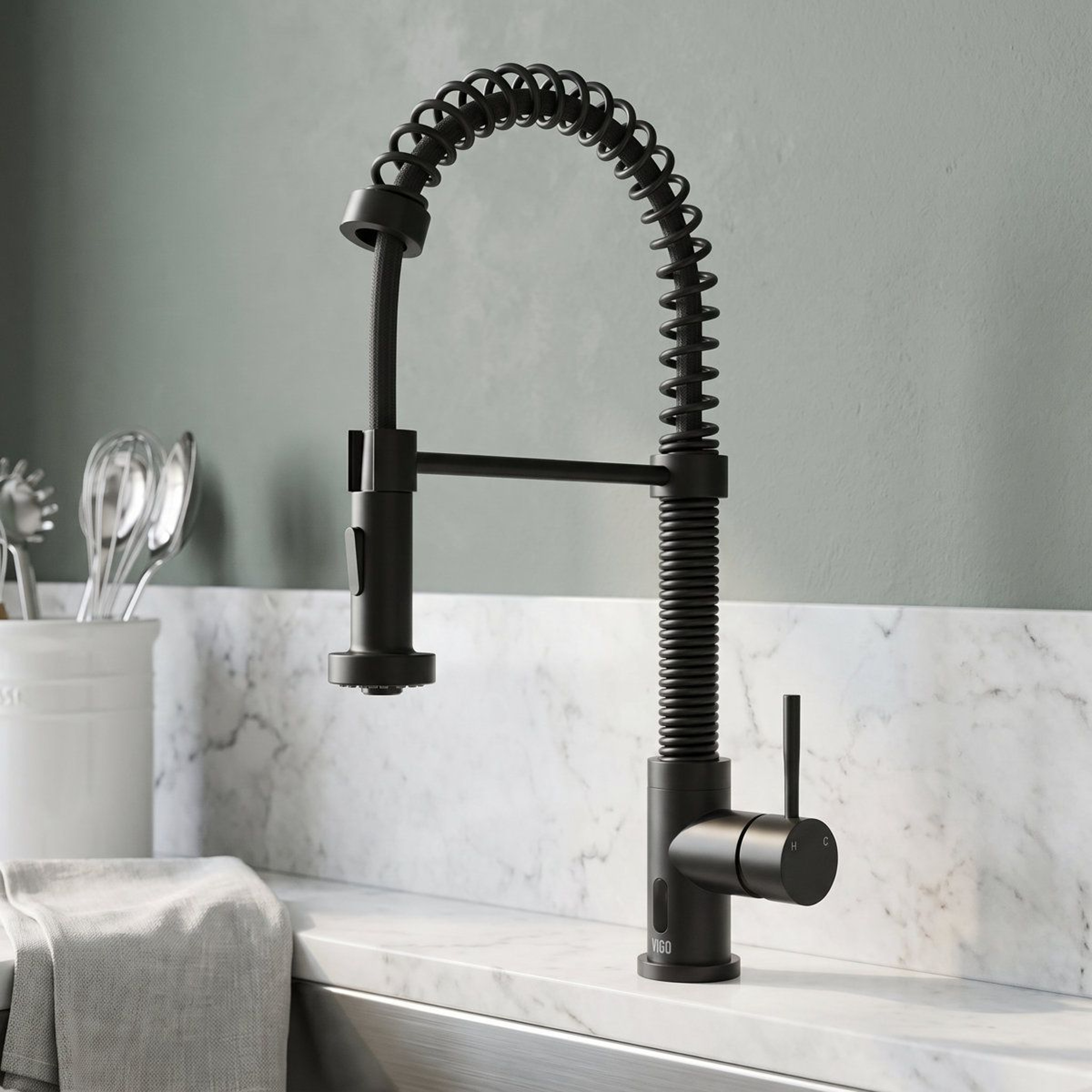 19 Inch Touchless Pull Down Kitchen Faucet With Dual Function Sprayer 15