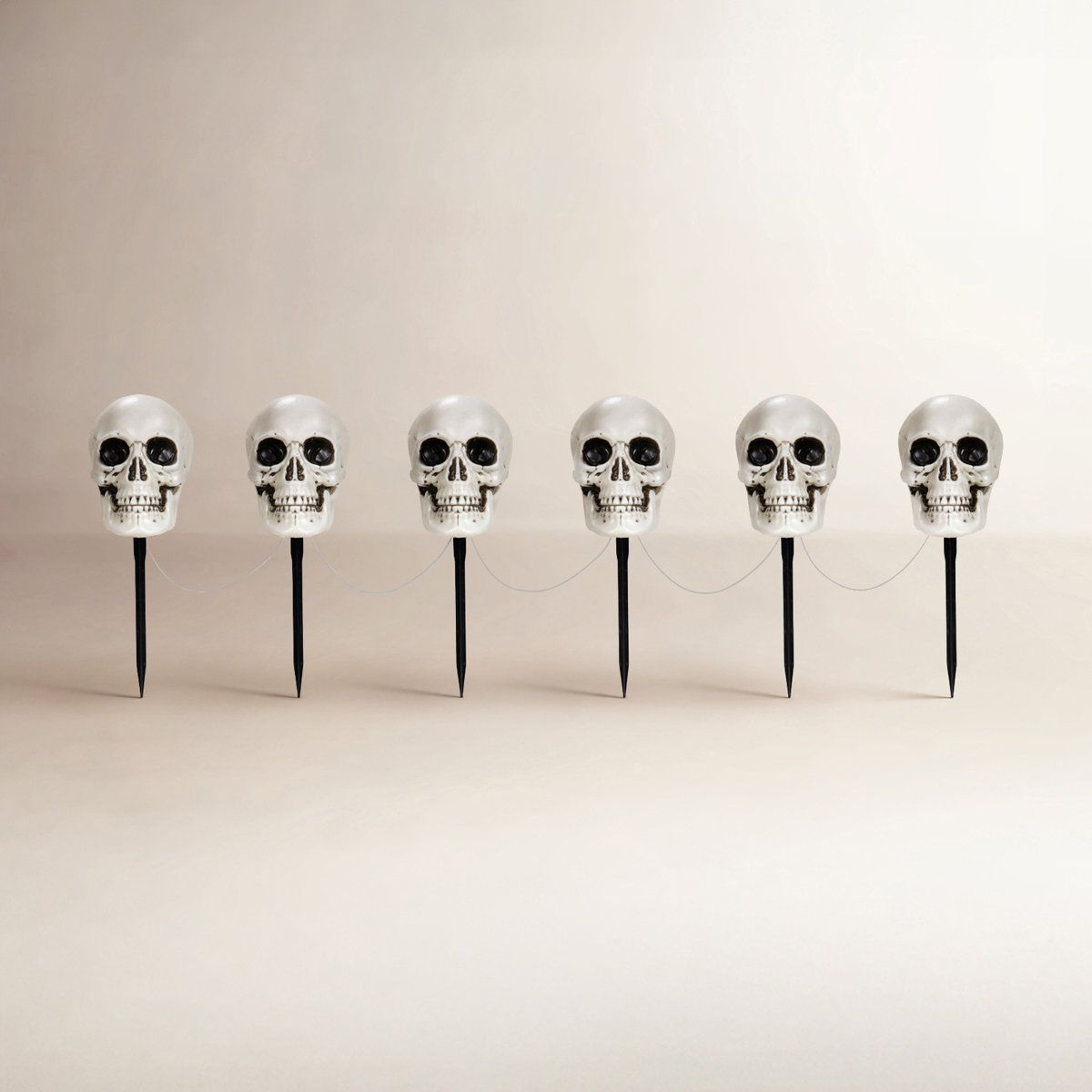 Halloween Skull Garden Stakes With Blue LED Lights  6Piece Outdoor Yard Decor 17