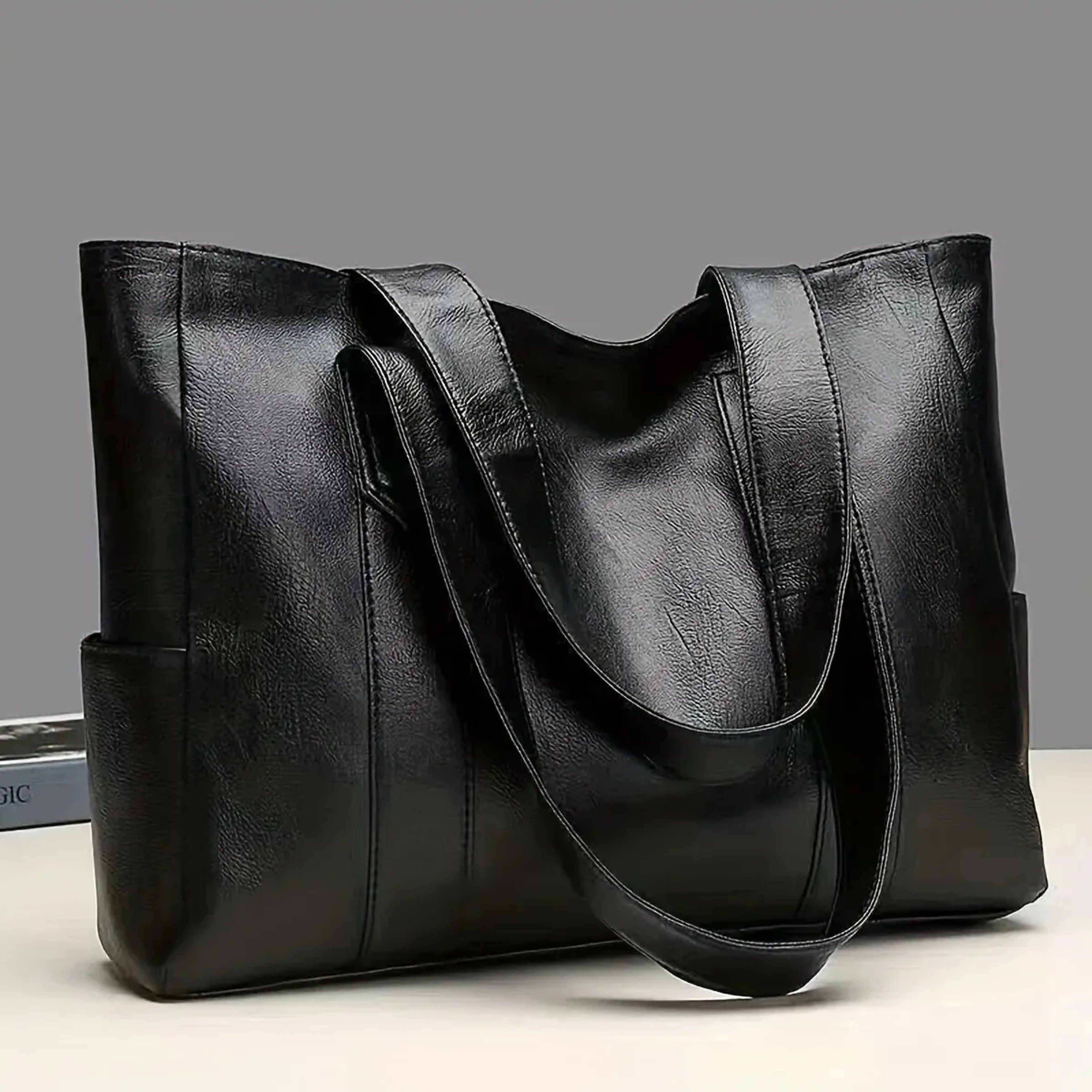 Vintage Large Capacity Shoulder Bag and Casual Commuter Handbag – view 1