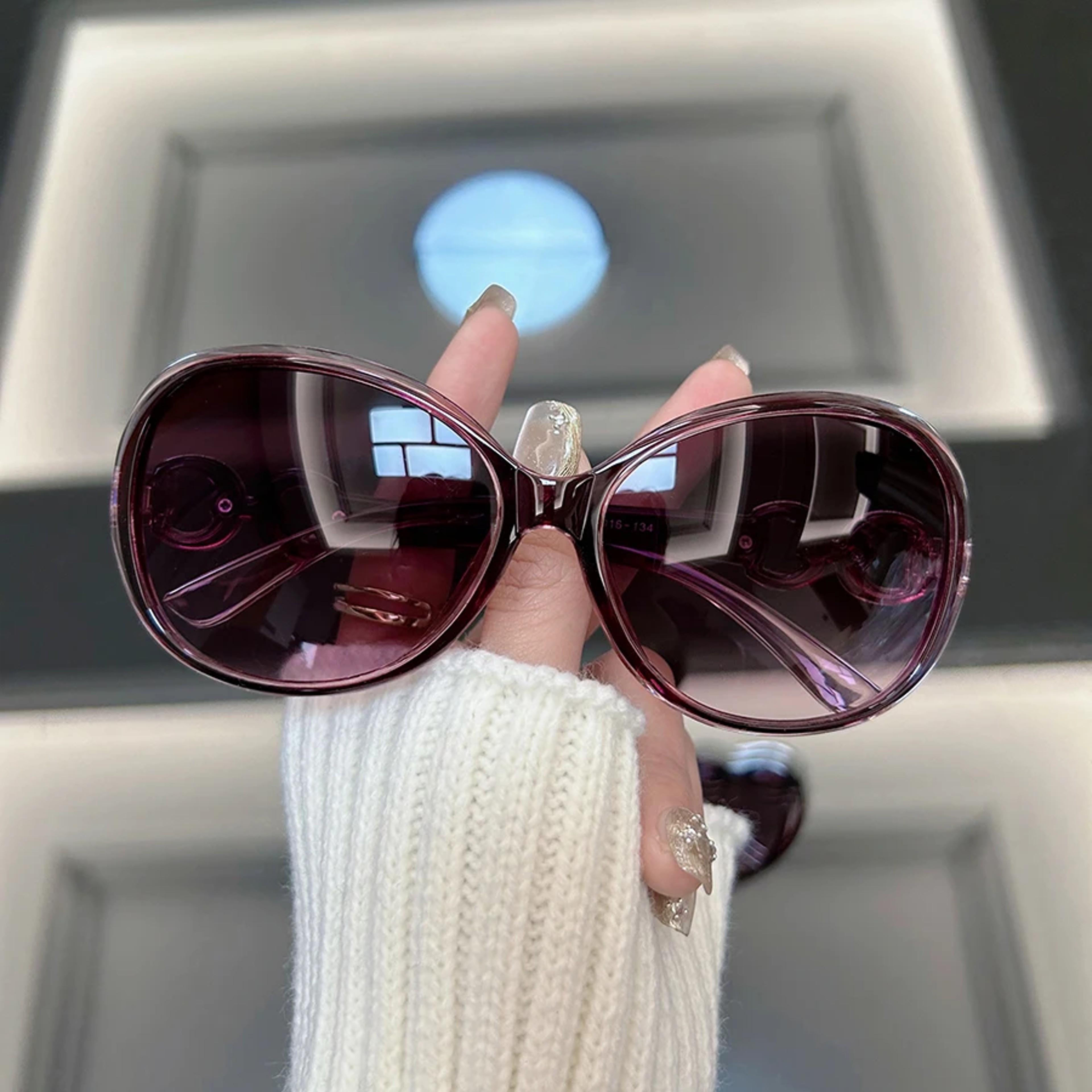 Classic Square Vintage Sunglasses for Women and Men Retro Designer Frames – view 9