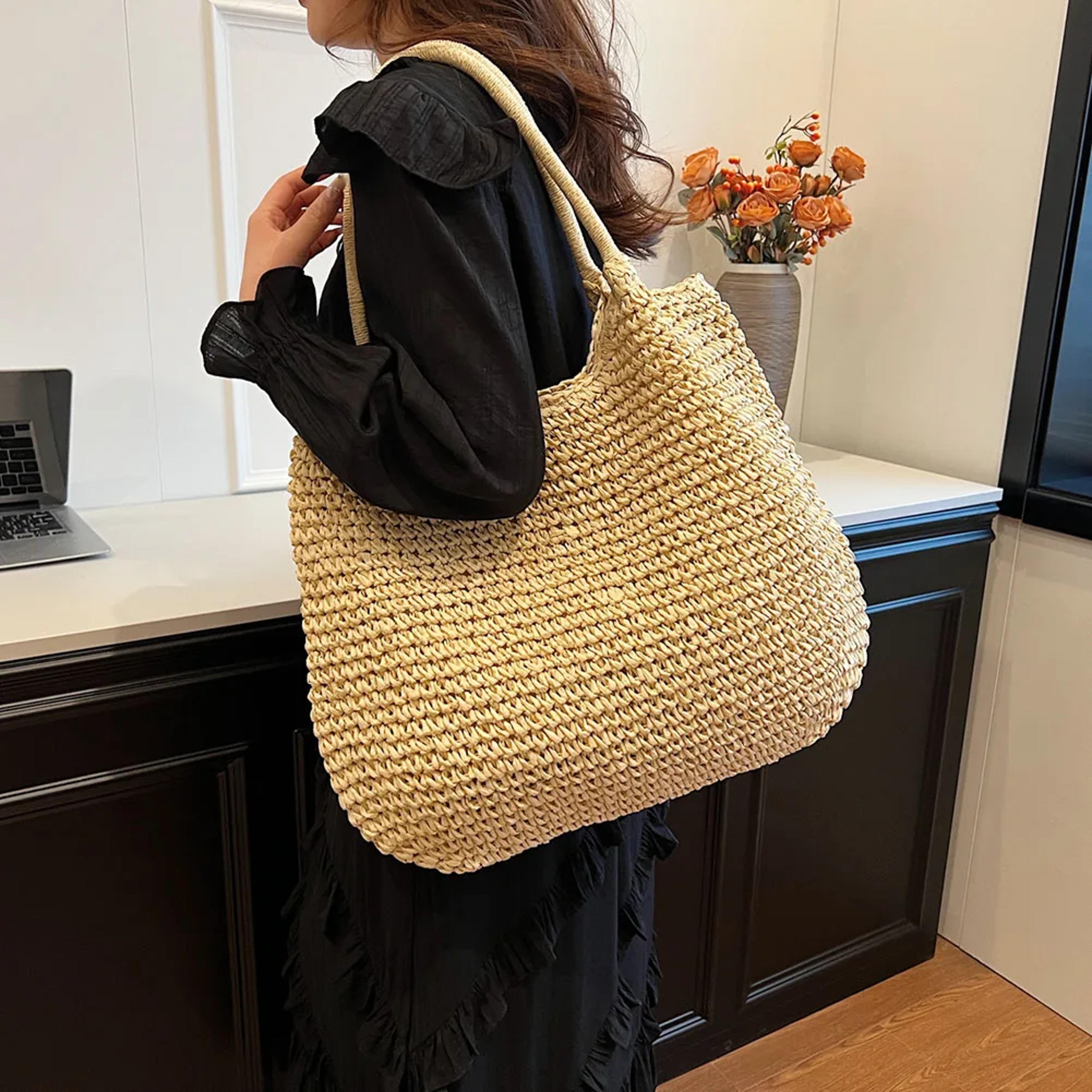 Women Straw Tote Handbag – view 3