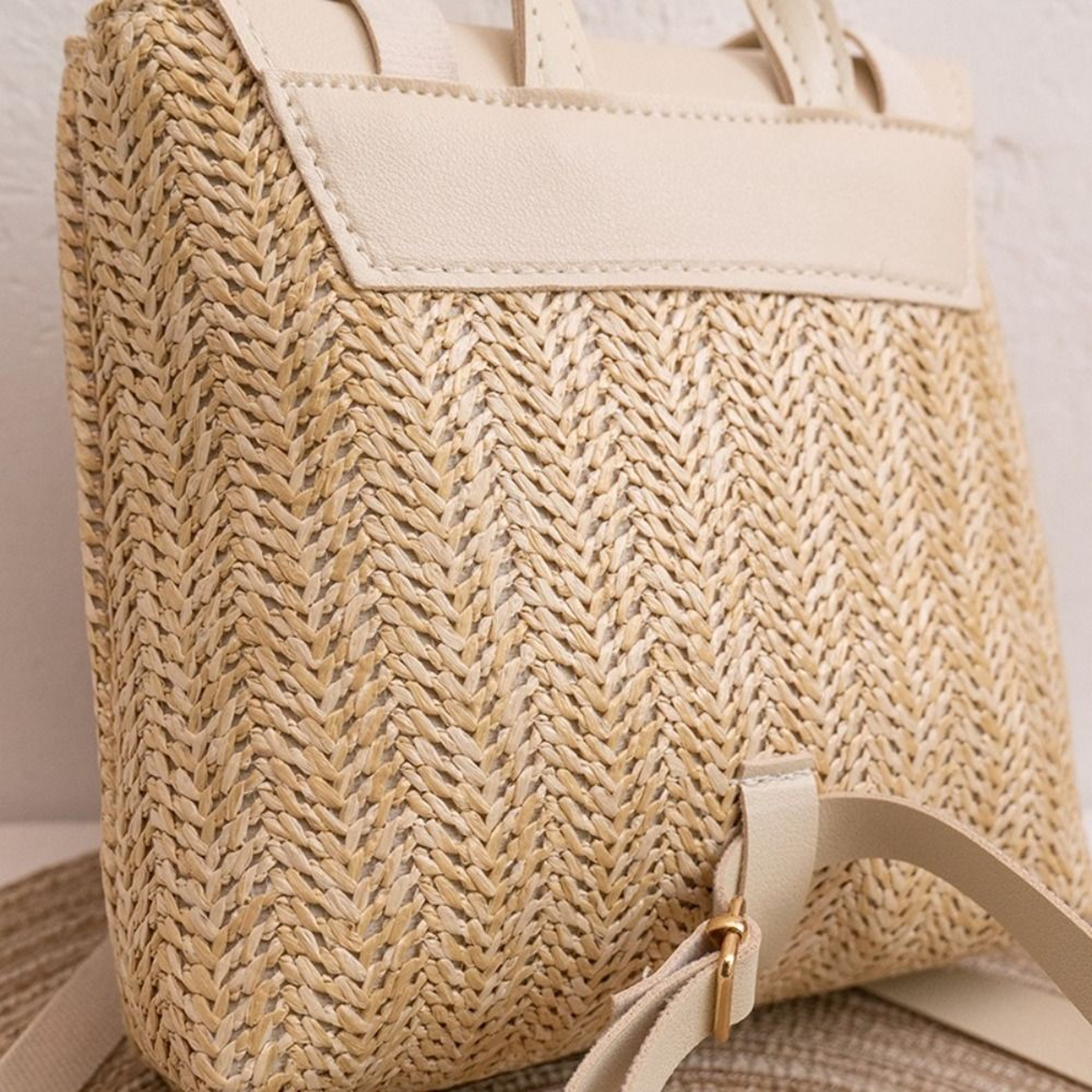 Vintage Woven PU Leather Straw Backpack – view 5