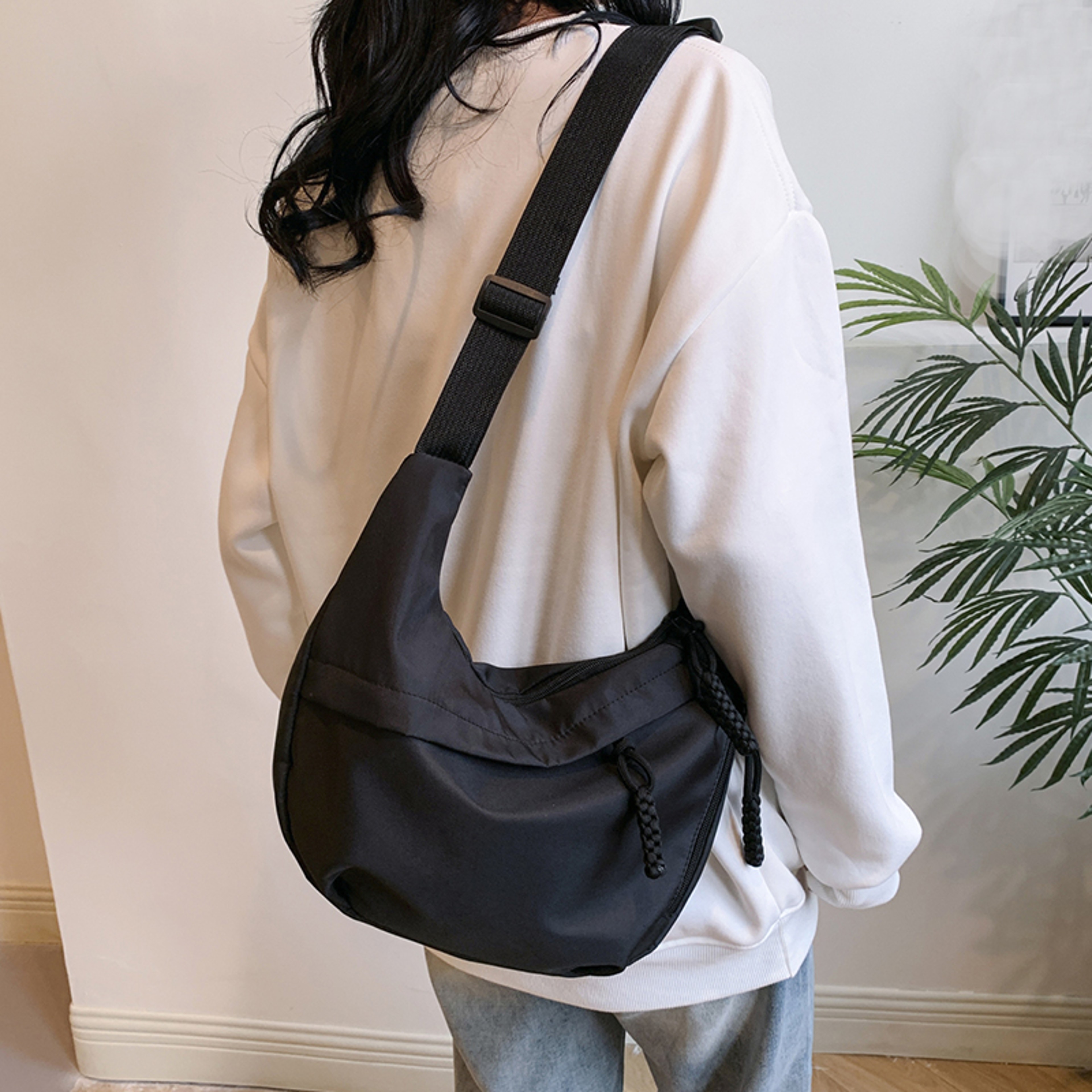 Chic Mini Crossbody Handbag for Women Lightweight Street Style Shoulder Bag – view 6