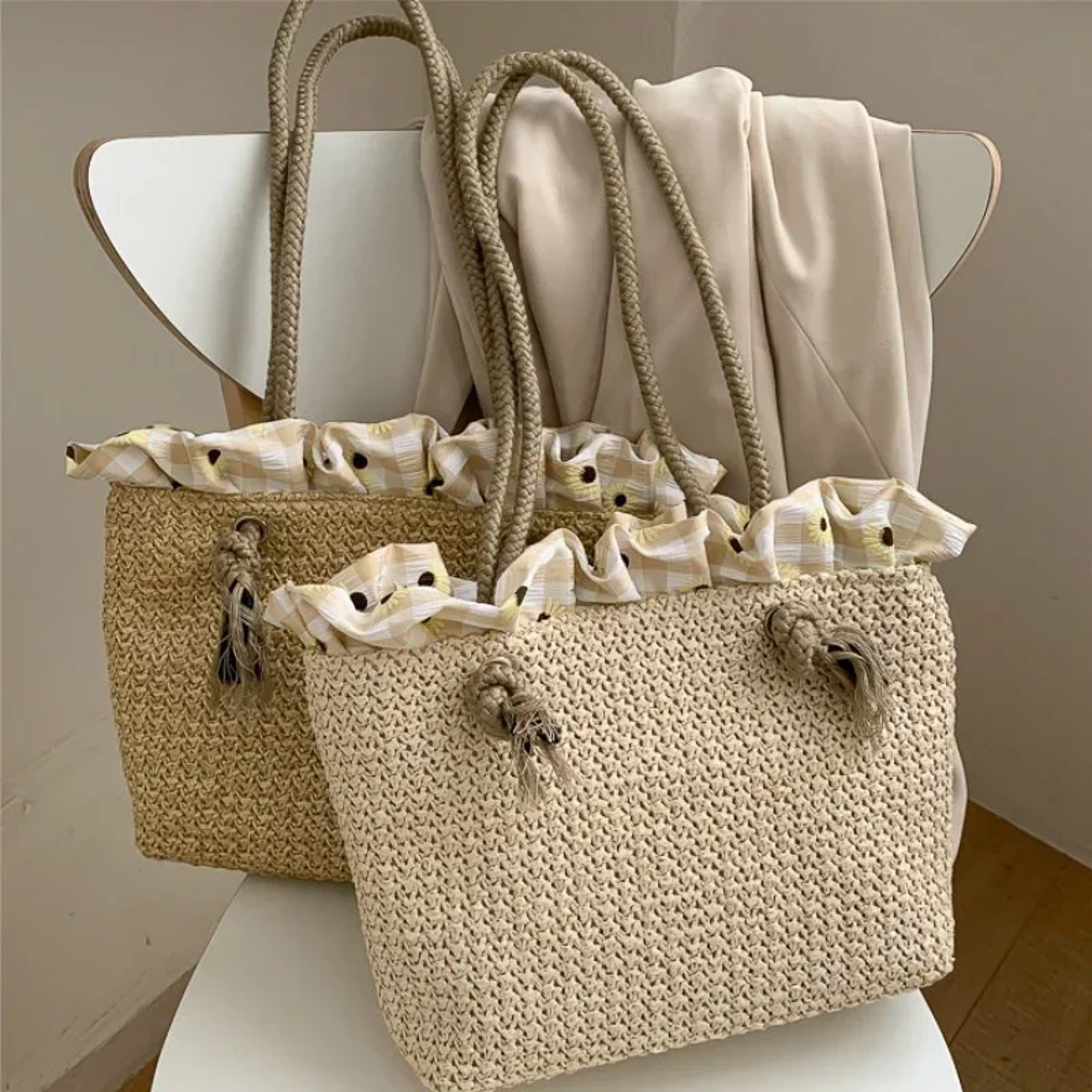 Korean Style Large Capacity Woven Straw Tote Bag for Summer Beach and Casual Wear – view 1