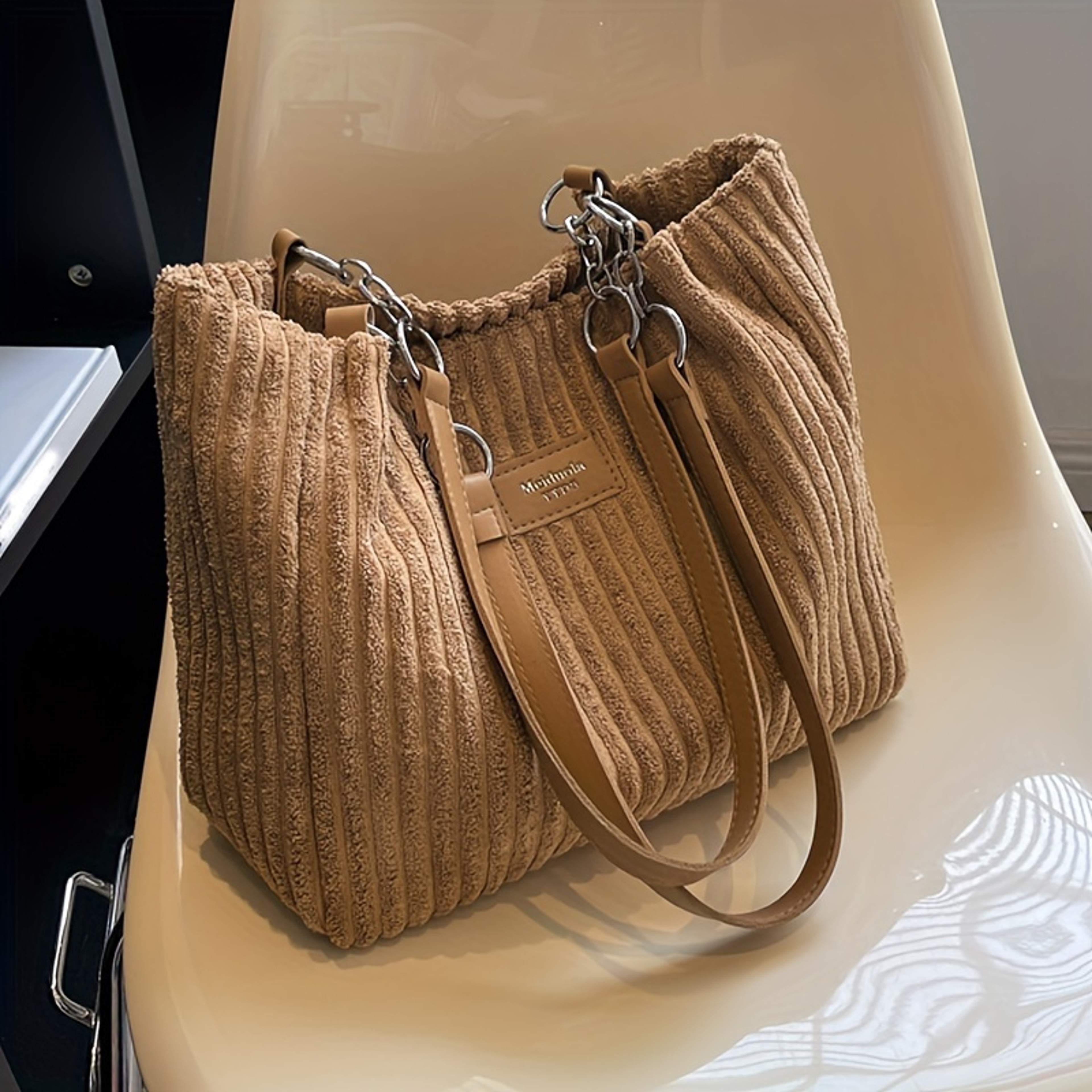 Chic Corduroy Tote Bag for Women, Spacious Everyday Shoulder Handbag with Chain Accent – view 5
