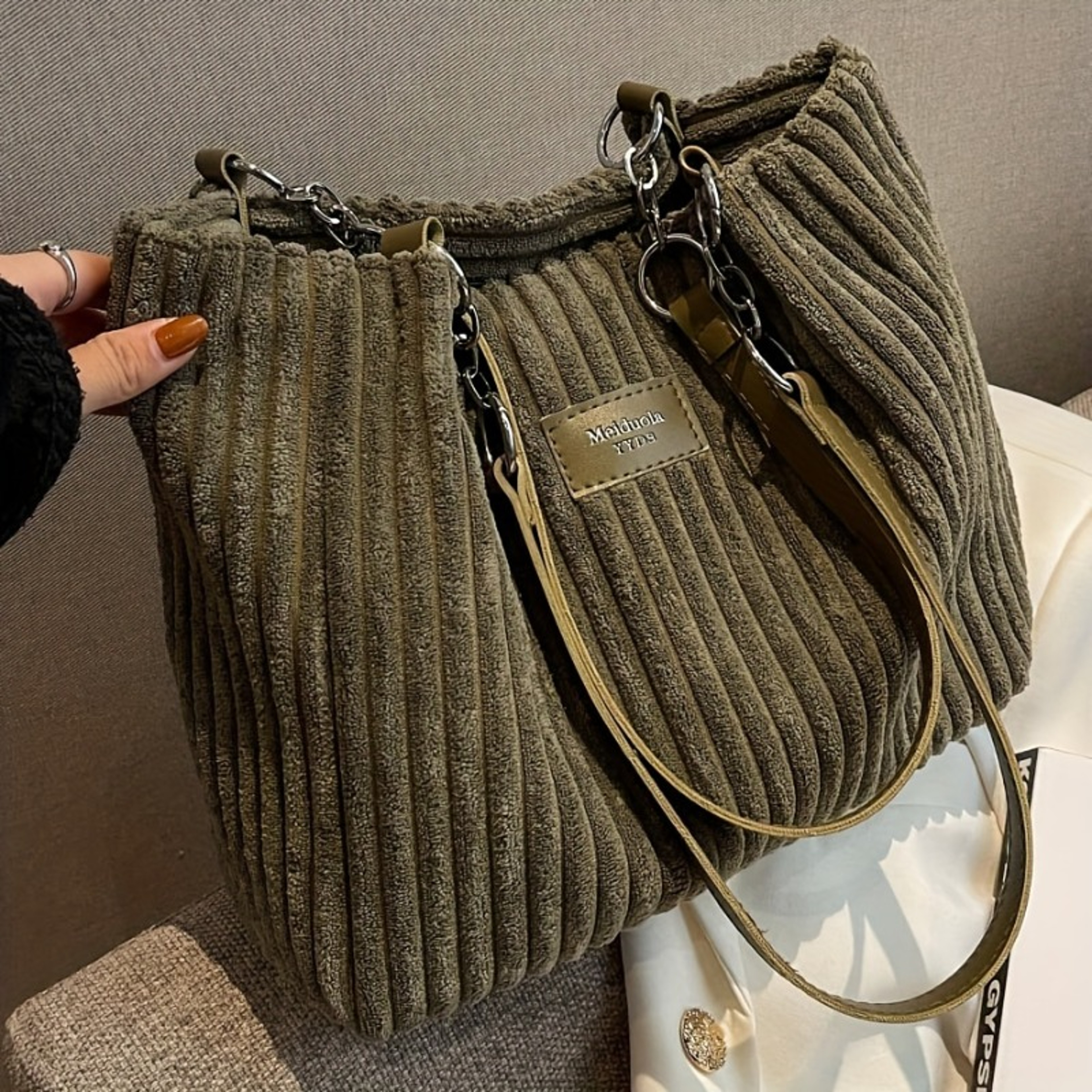 Chic Corduroy Tote Bag for Women, Spacious Everyday Shoulder Handbag with Chain Accent – view 8