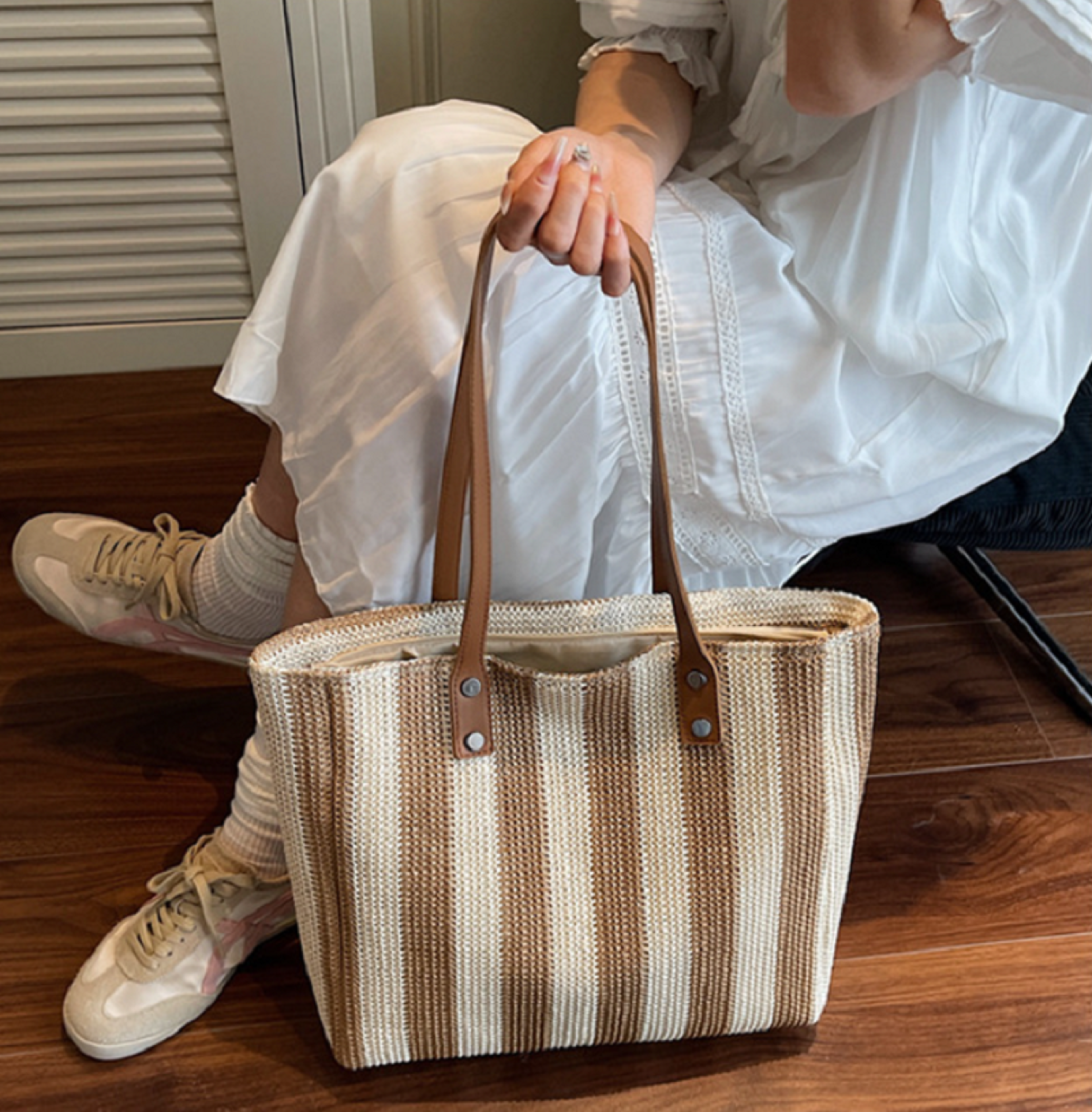 Classic Striped Retro Straw Woven Handbag & Beach Tote – view 4