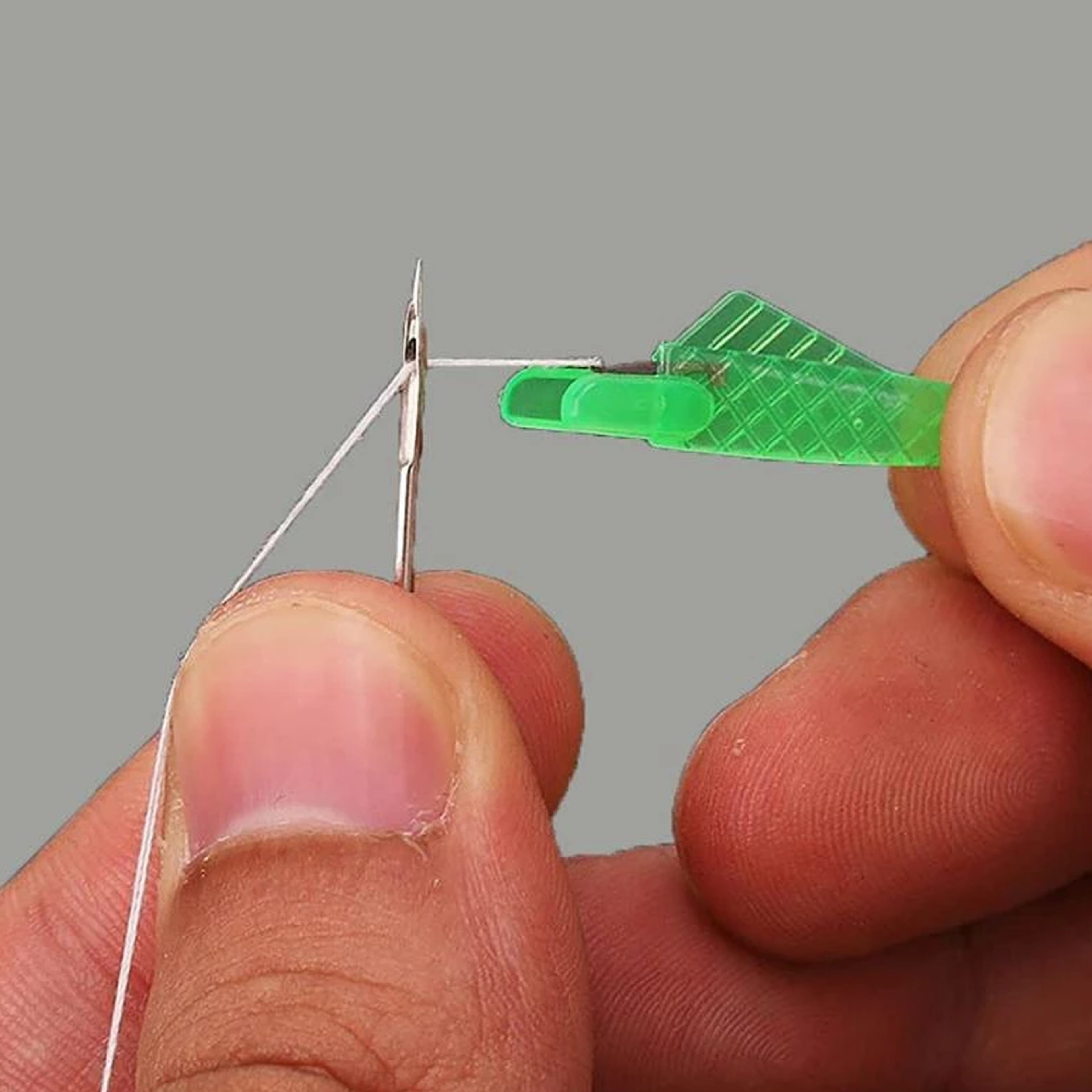 Sewing Machine Needle Threader – view 7