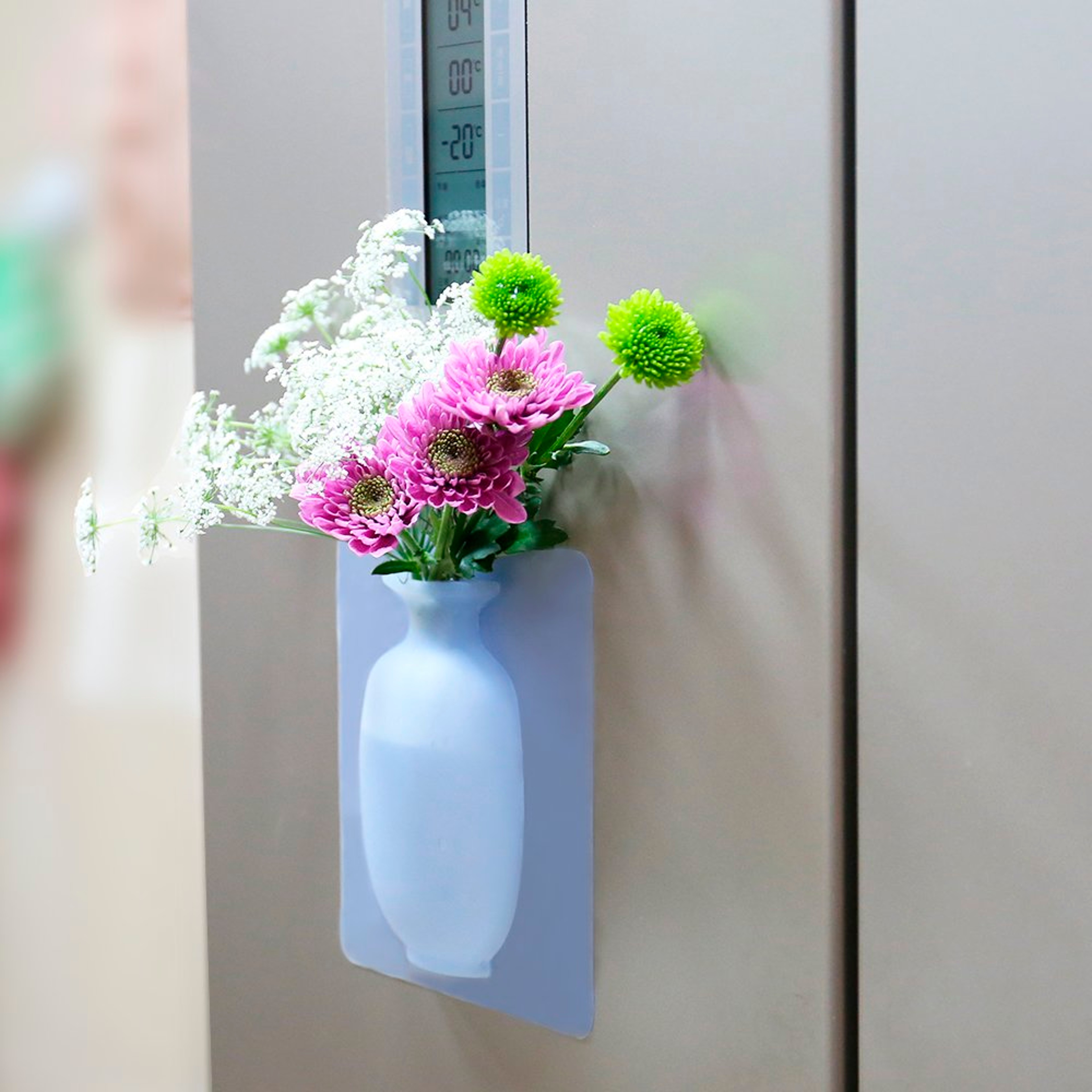 Silicone Flower Bottle – view 3