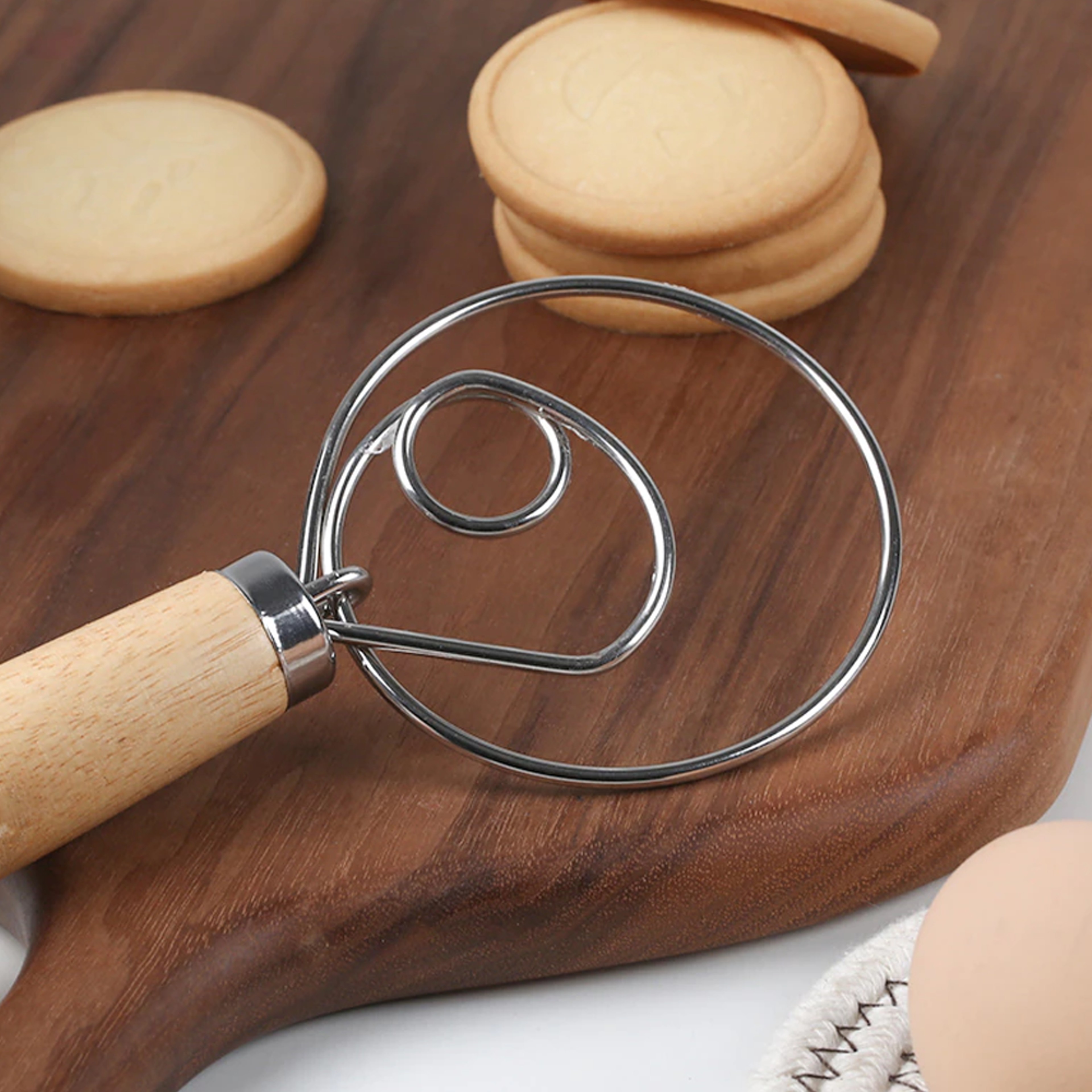 BakeVille Danish Dough Whisk – view 4