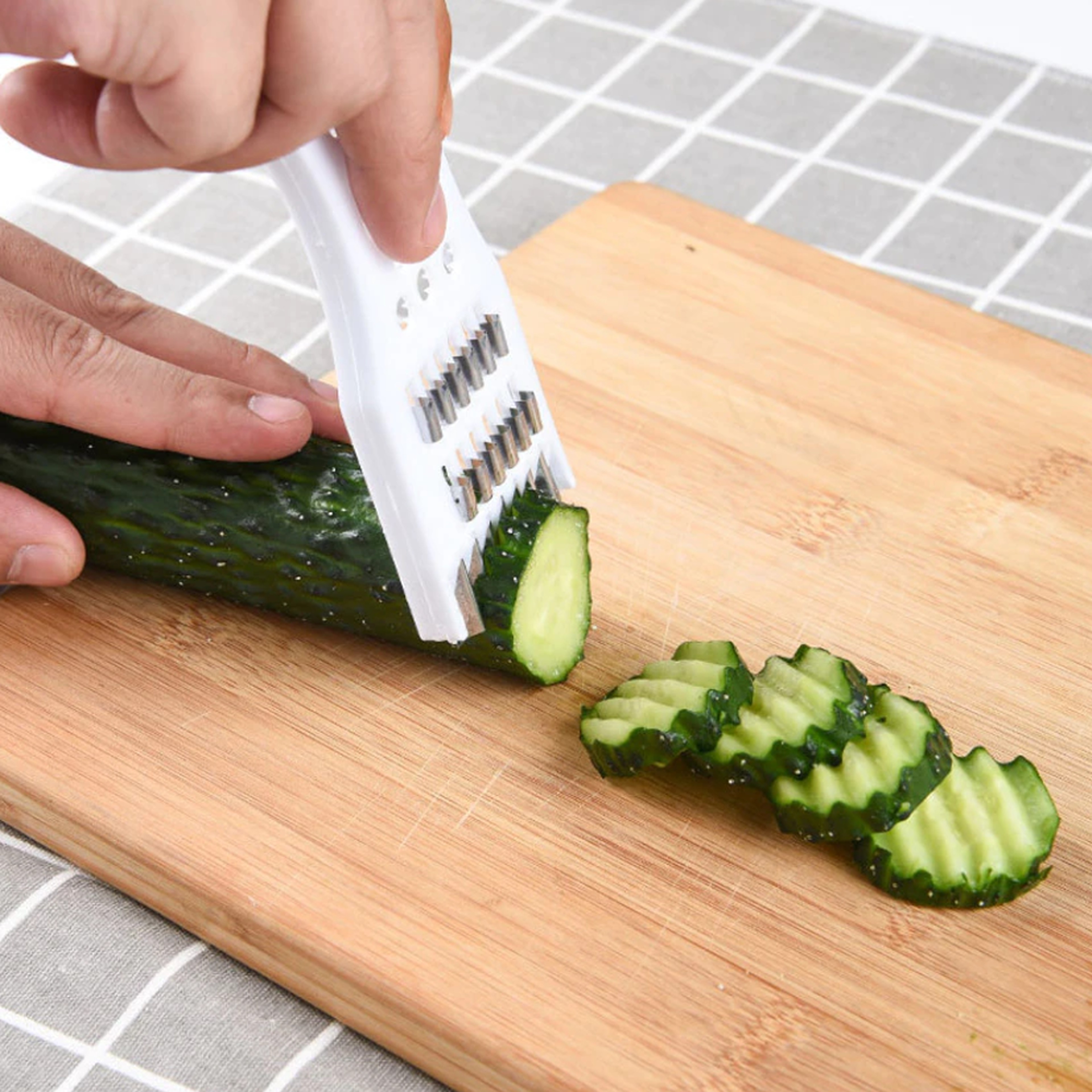 5-In-1 Peeler Grater – view 8