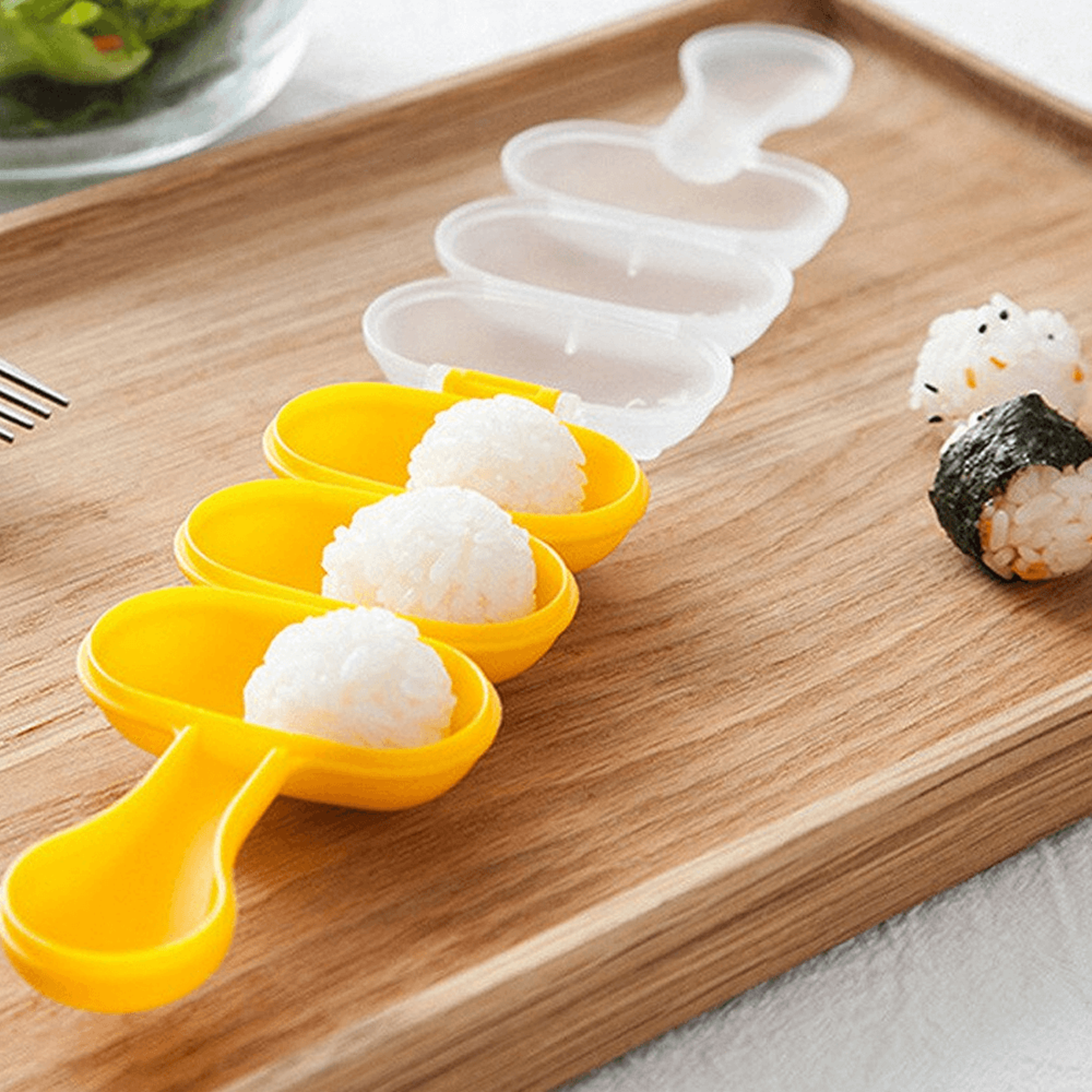 Creative Sushi Rice Ball Shaker Mold – view 5