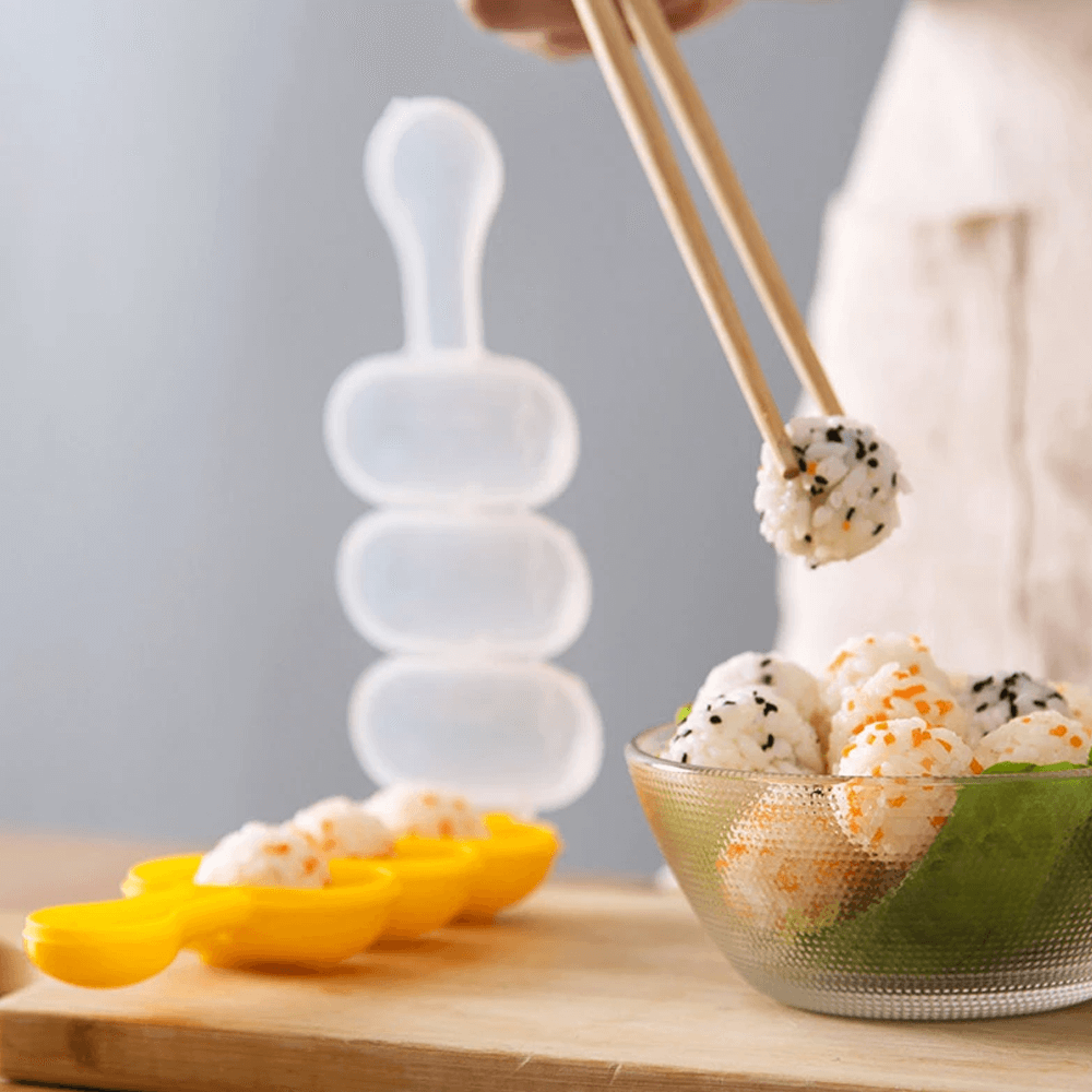 Creative Sushi Rice Ball Shaker Mold – view 7