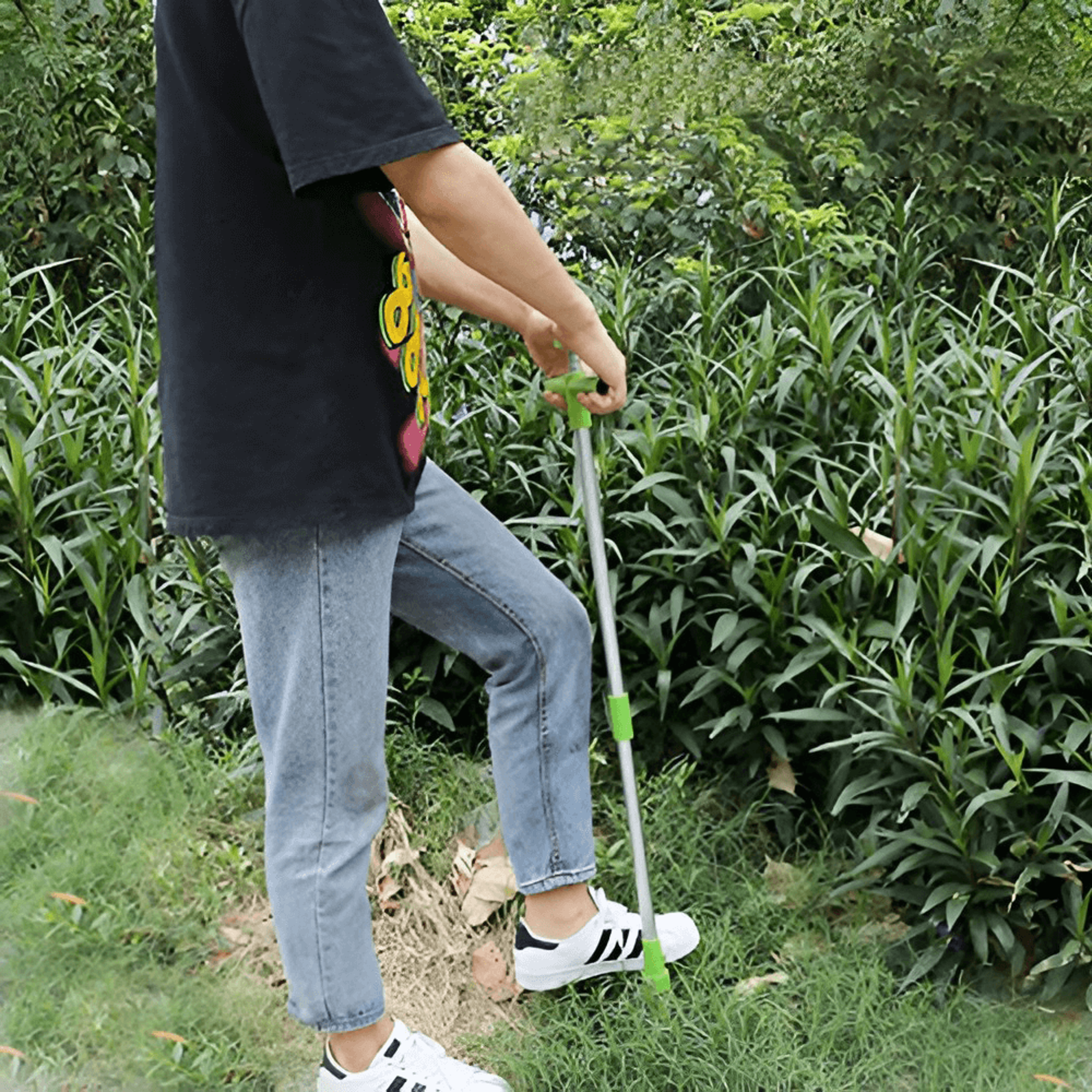 Stand Up Weeder – view 3