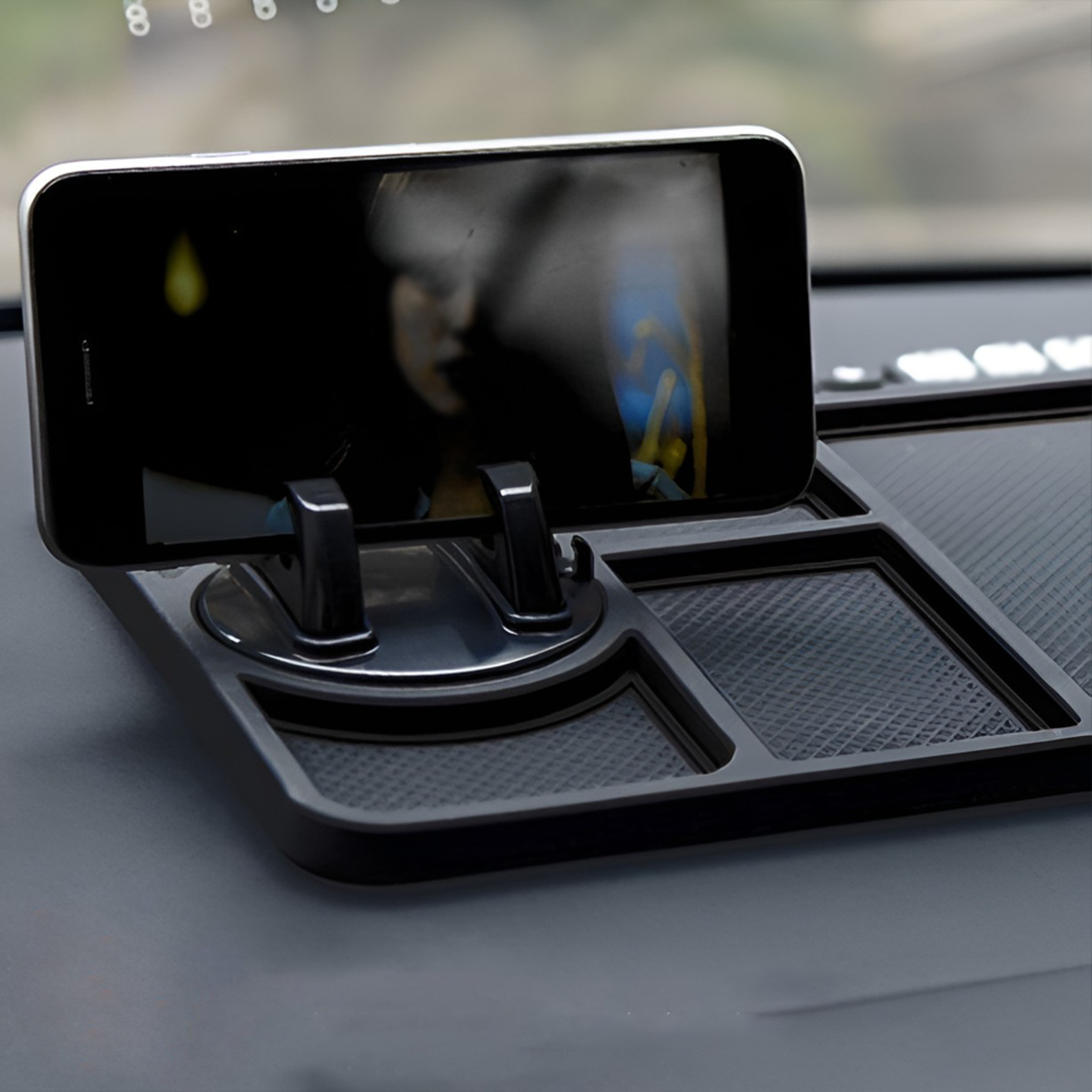Non-Slip Phone Pad For Car – view 5