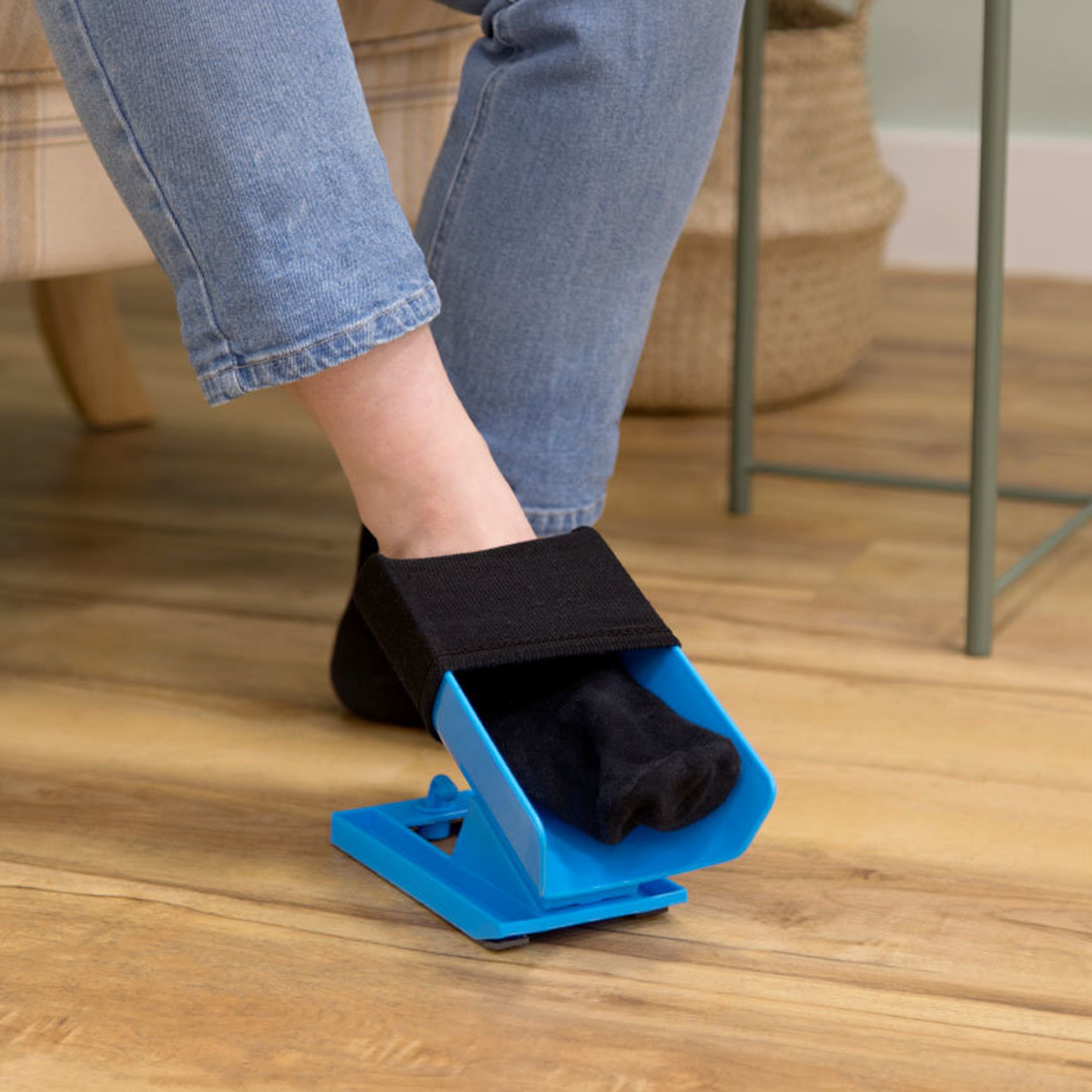 Sock Helper Tool – view 3