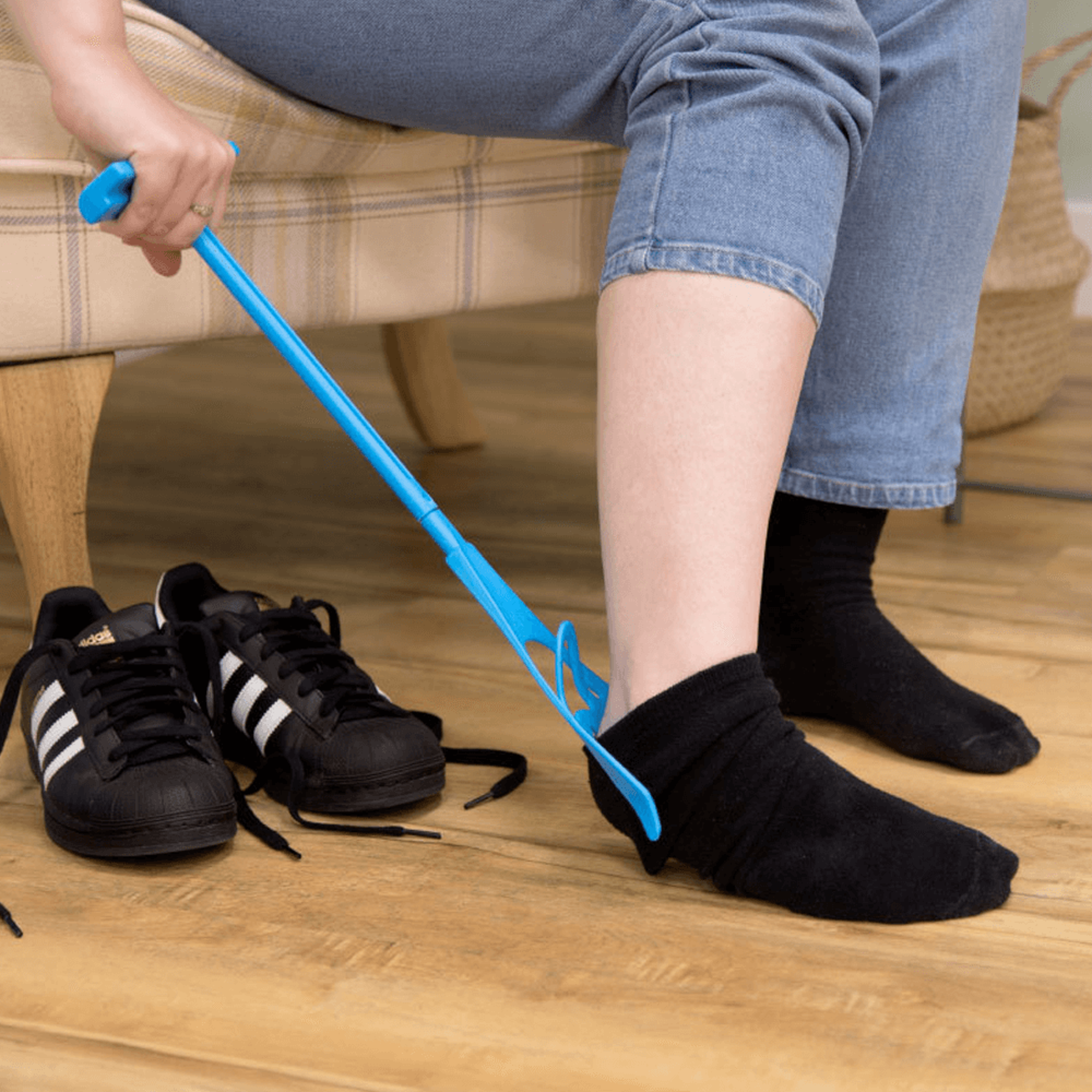 Sock Helper Tool – view 4