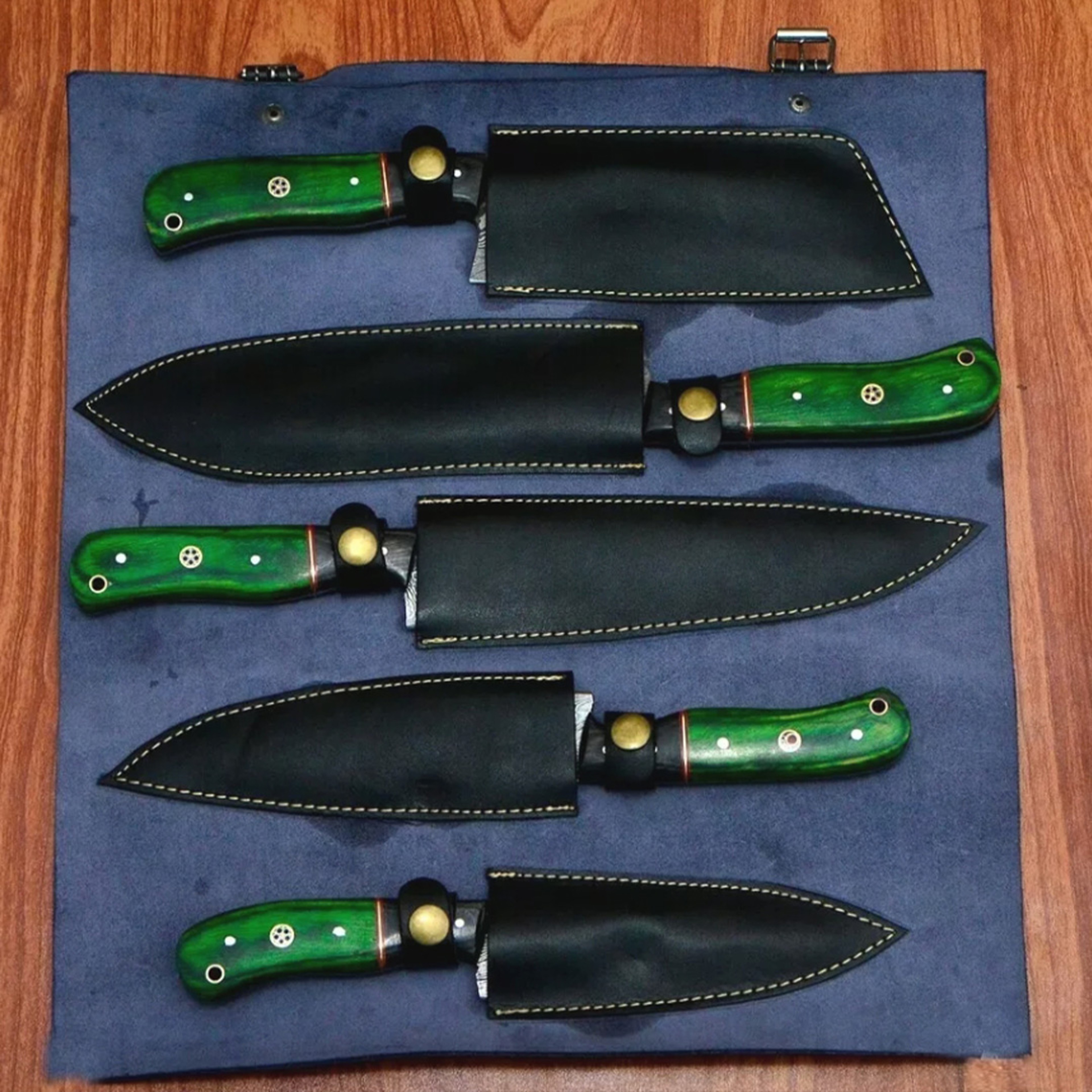 Hand Forged Damascus Steel Chef Knife in usjpg